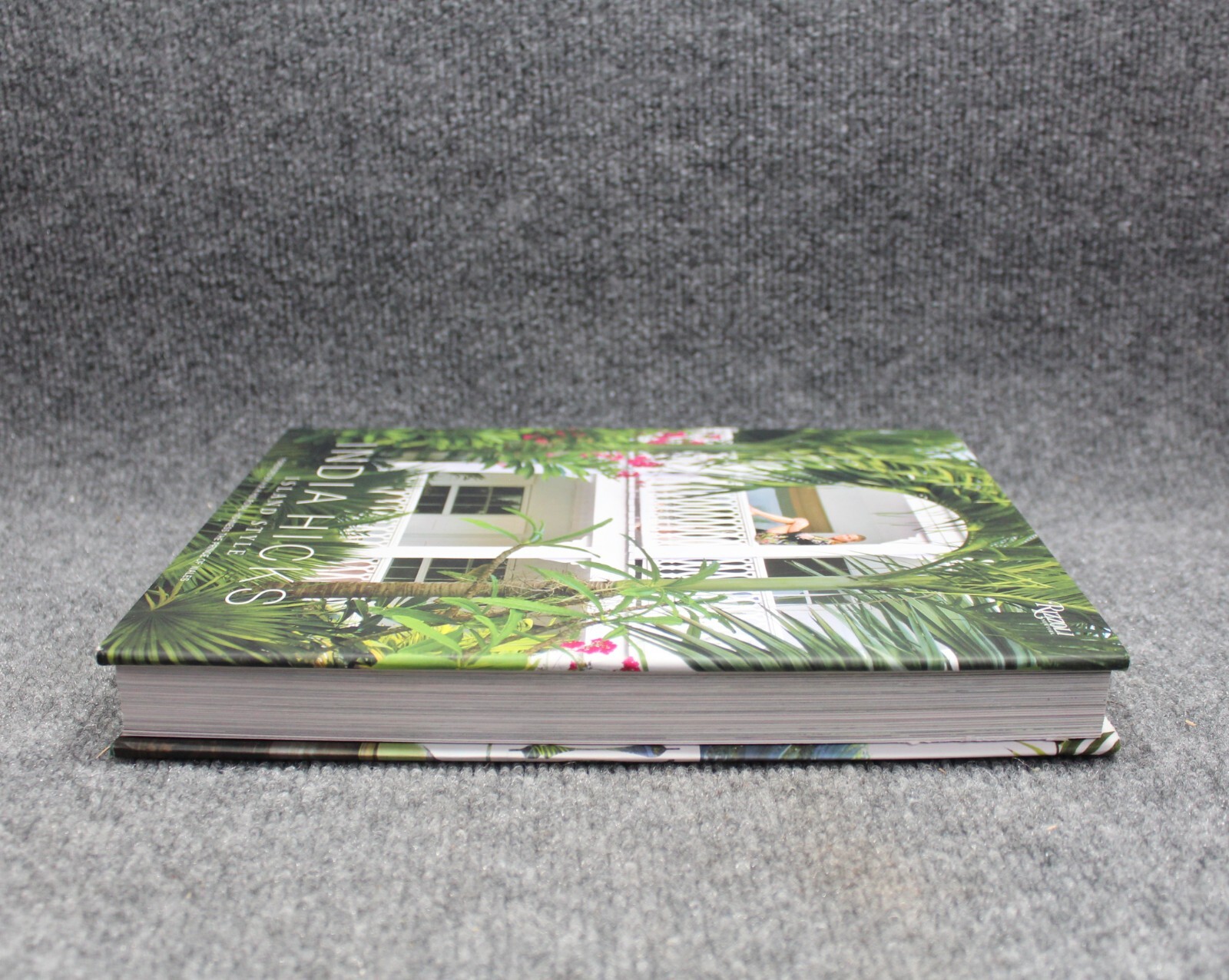 India Hicks: Island Style by India Hicks 2015 HCDJ