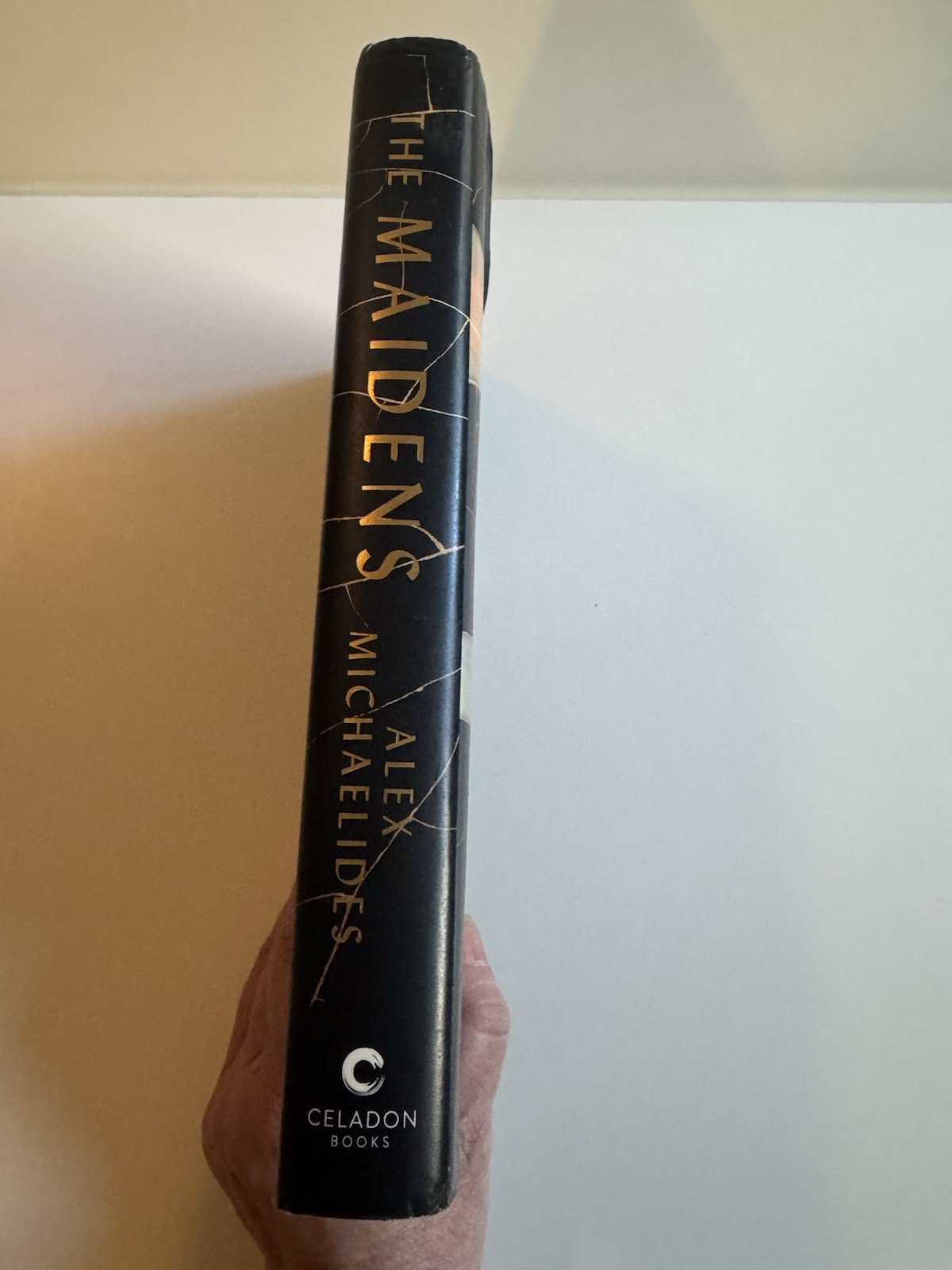 SIGNED Alex Michaelides THE MAIDENS 1st/1st 2021 HCDJ Thriller Silent Patient