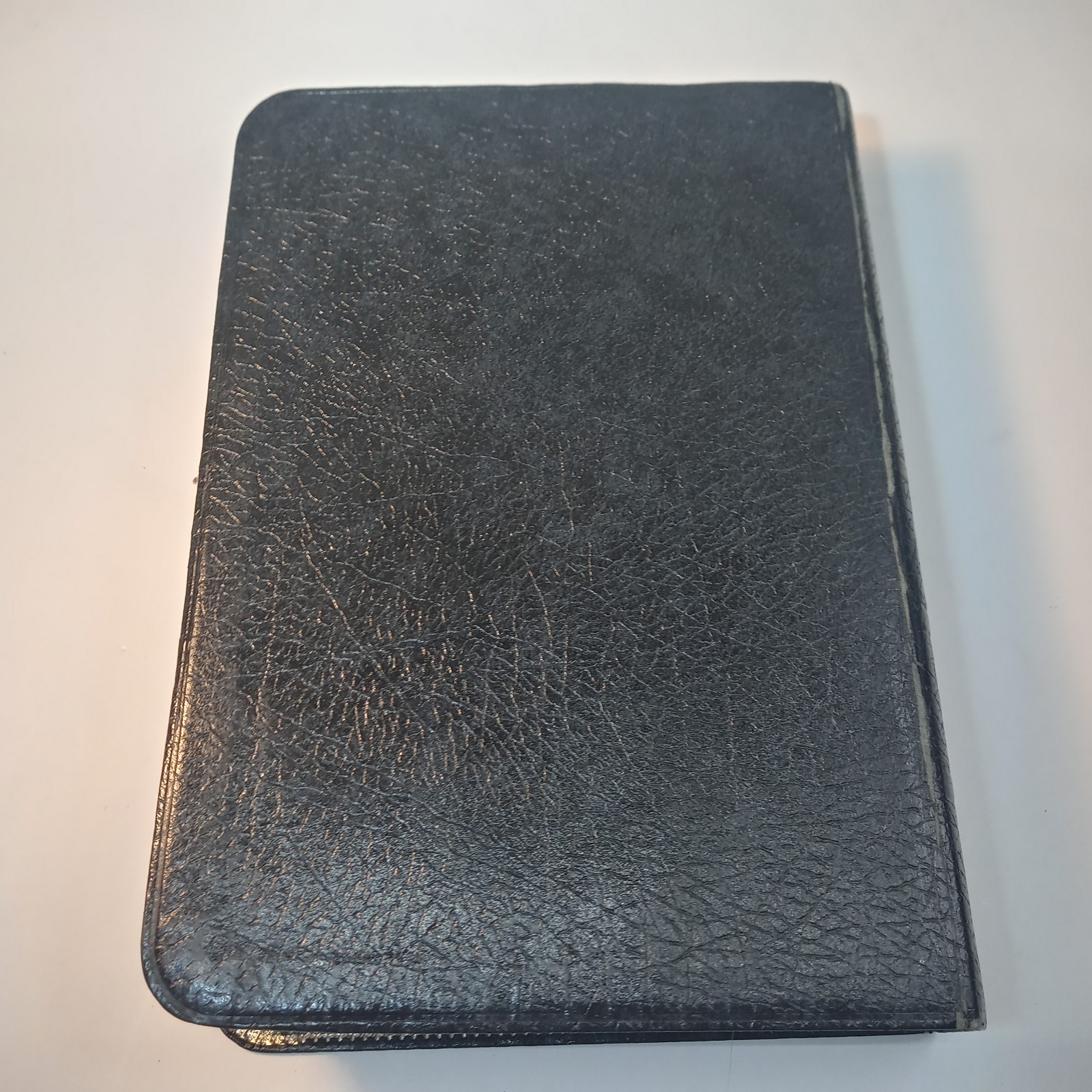 The Living Bible Paraphrased 1977 Compact Vintage Tyndale Black Bonded Leather