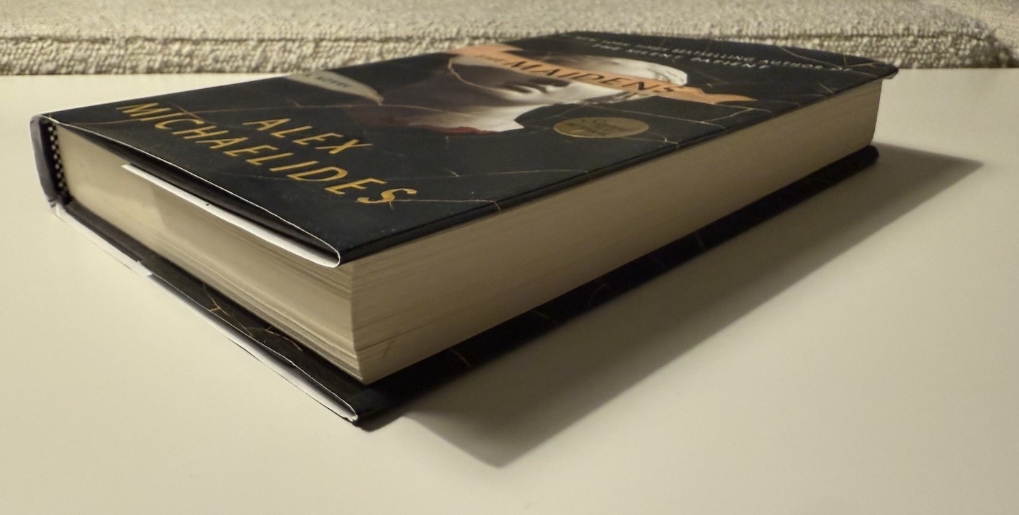 The Maidens – Alex Michaelides. SIGNED 1st Edition Hardcover Novel w. DJ 2021