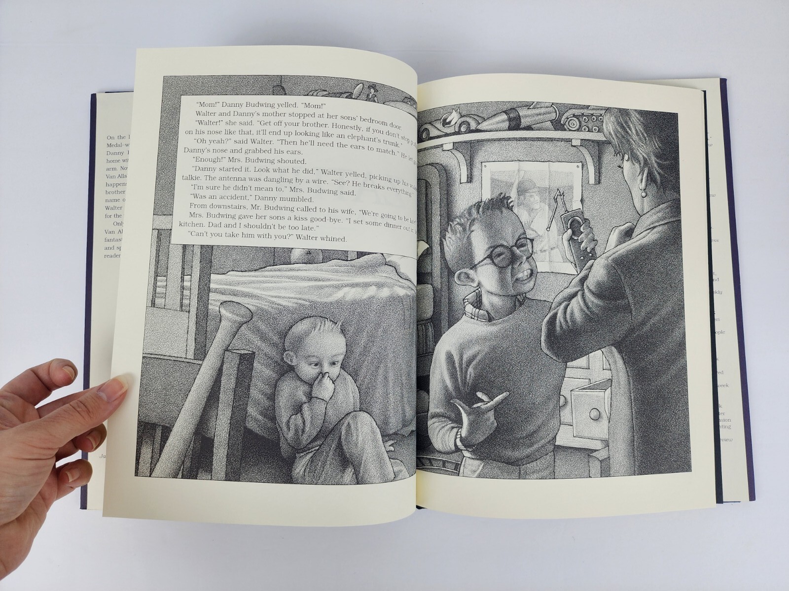 VINTAGE: ZATHURA by Chris Van Allsburg 2002 First Edition First Print