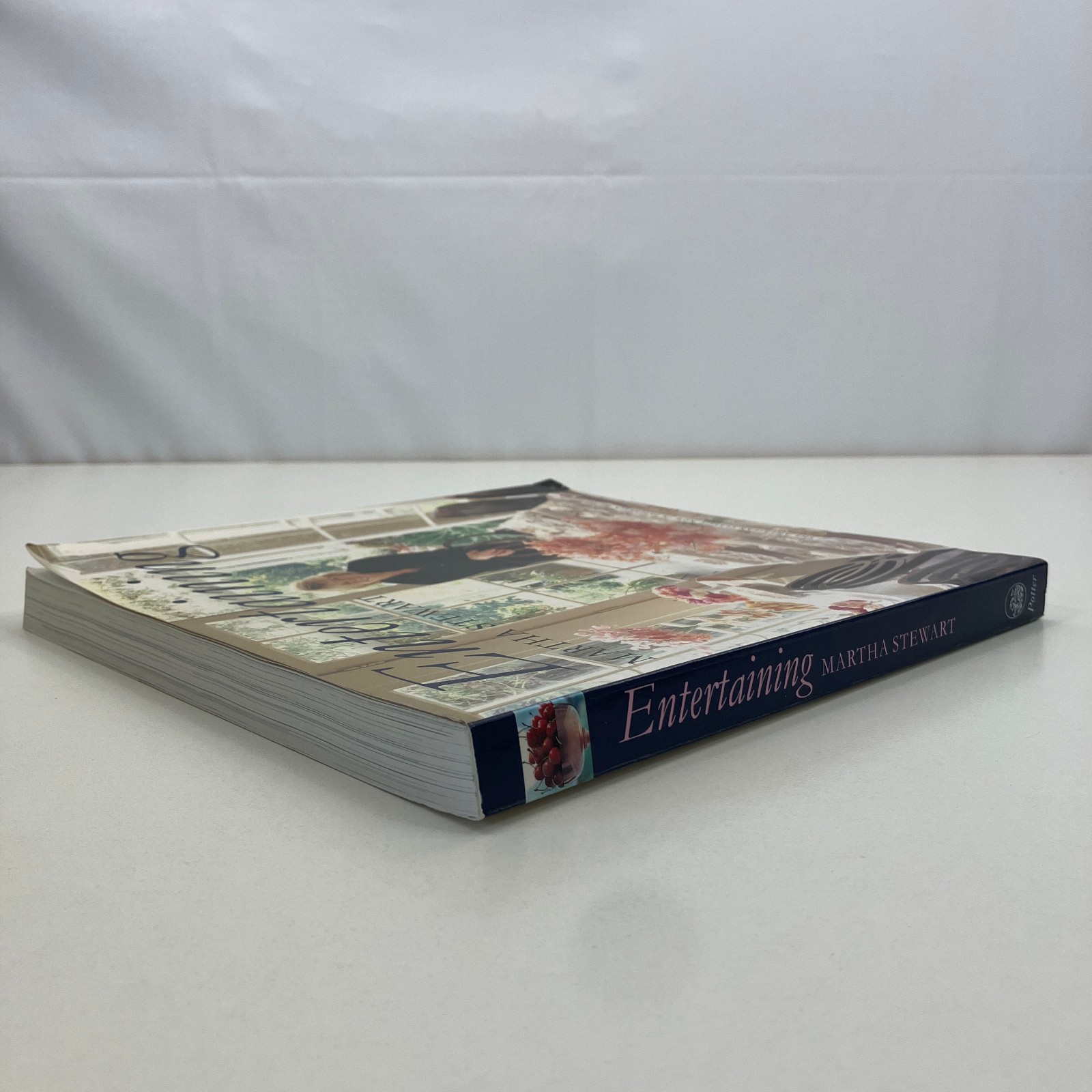 Entertaining Martha Stewart 1998 Paperback Clarkson Potter Publishers 4th Print