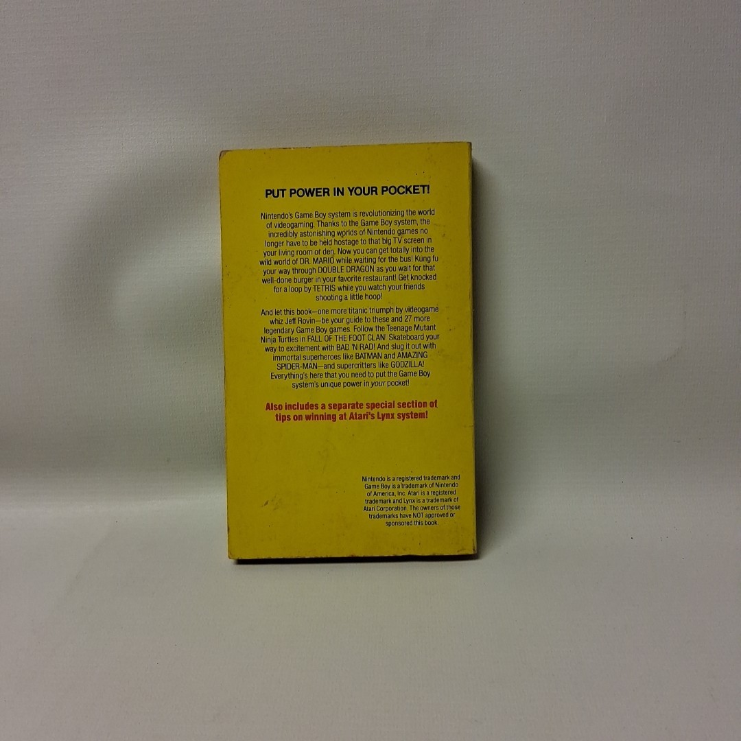 HOW TO WIN AT GAME BOY GAMES 1991 First printing 214 pages Vintage