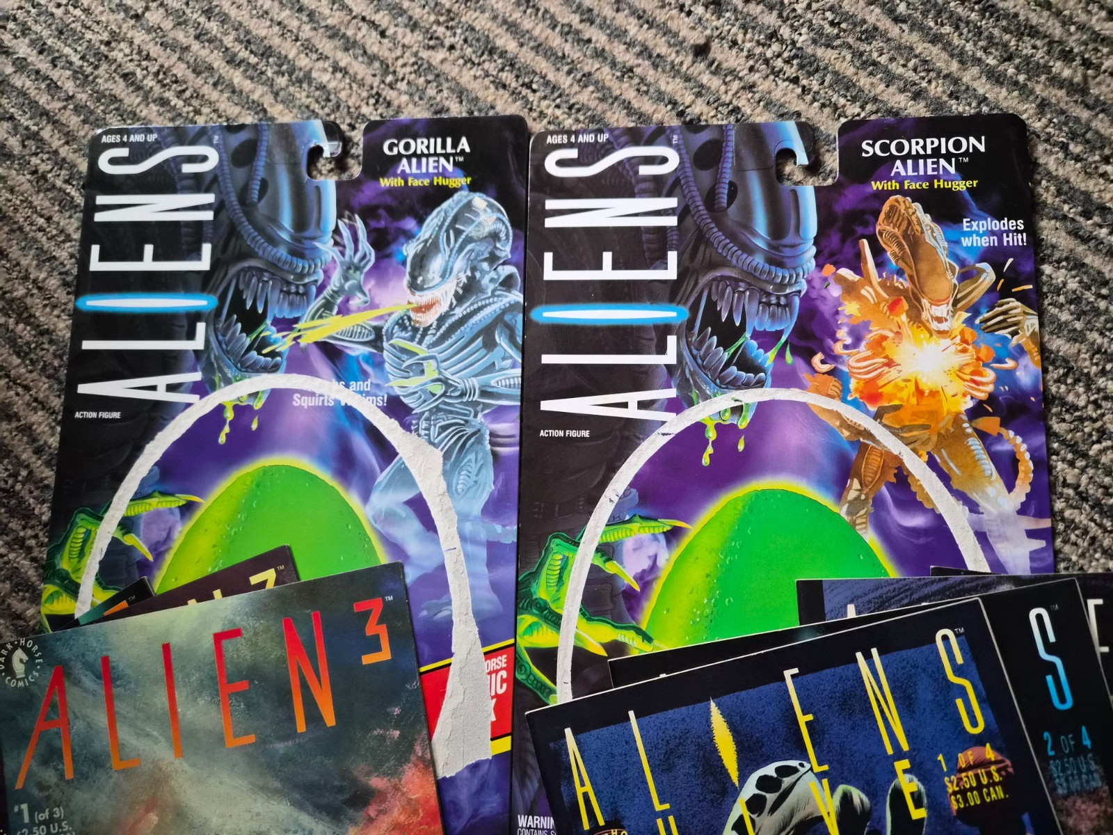 Aliens: Hive (Dark Horse Comics) Issues 1-4 Alien 3 Issues 1 – 3 + aliens cards