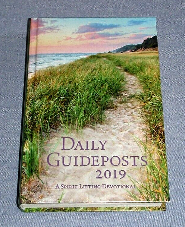 Like New – 2019 DAILY GUIDEPOSTS: A Spirit-Lifting Devotional Hardcover Book