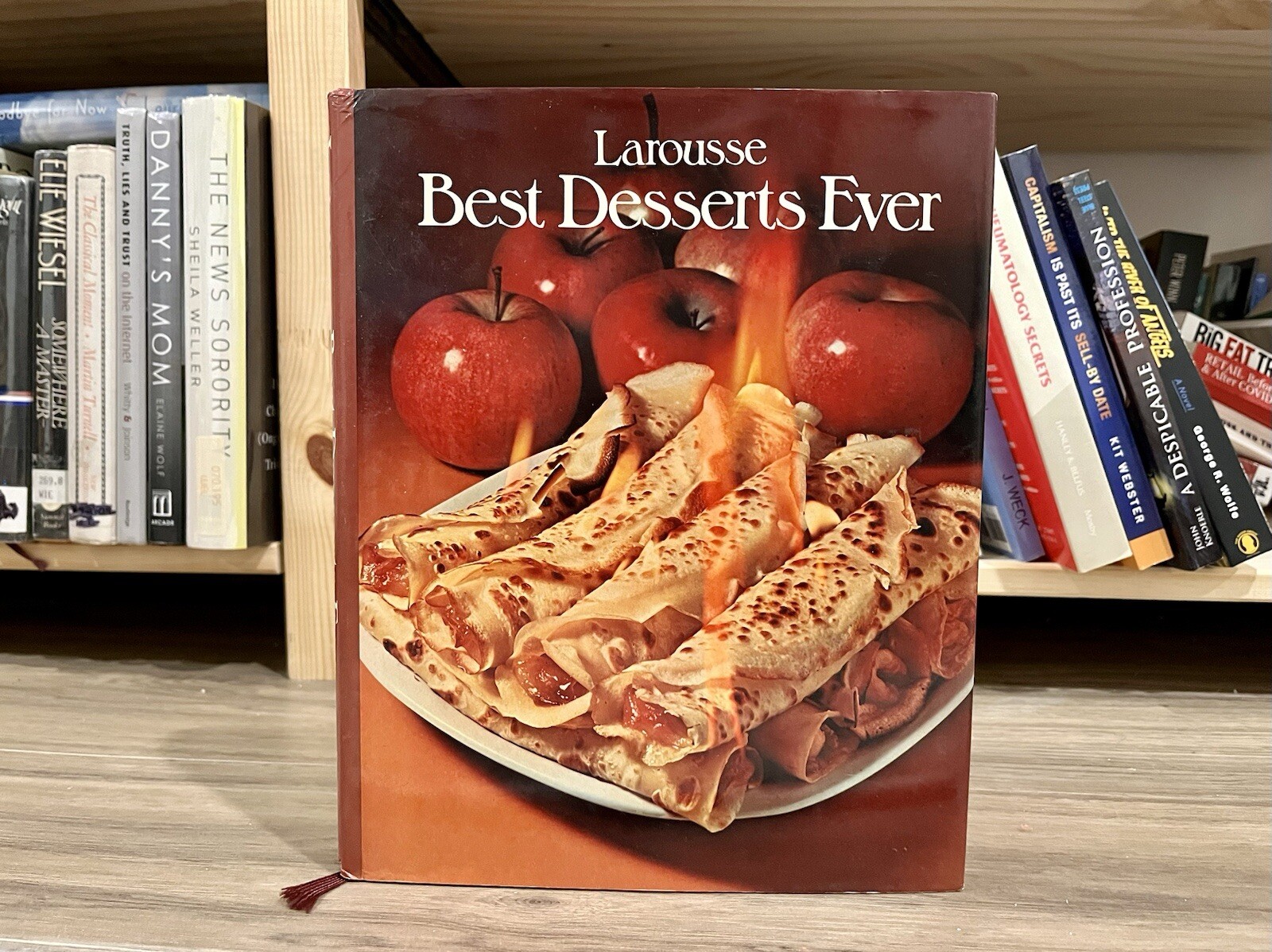Larousse Best Desserts Ever by Larousse Staff (1979, Hardcover/Dust Jacket)