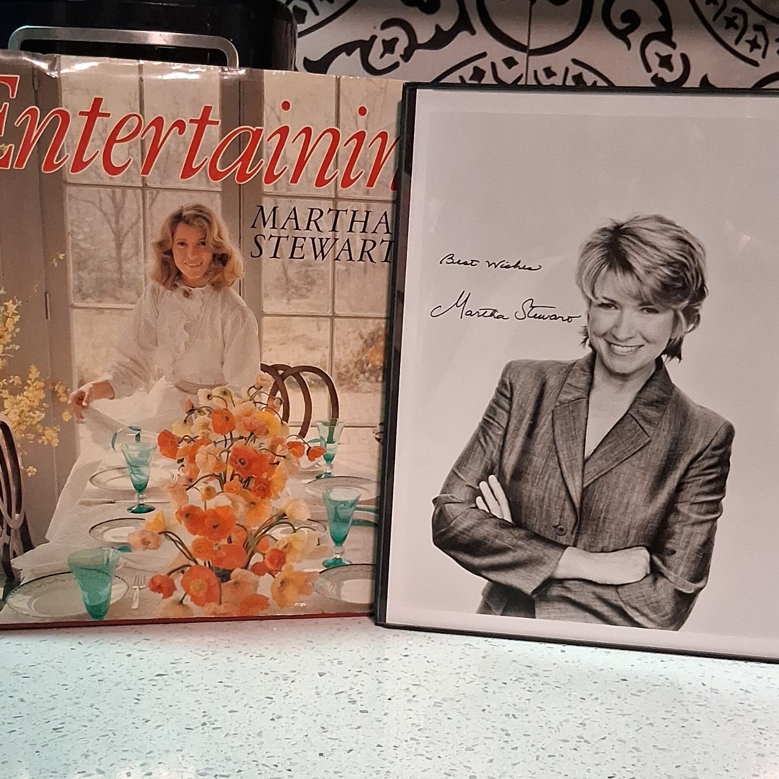 Martha Stewart Entertaining 1st Edition 1st Printing & Signed autographed Photo
