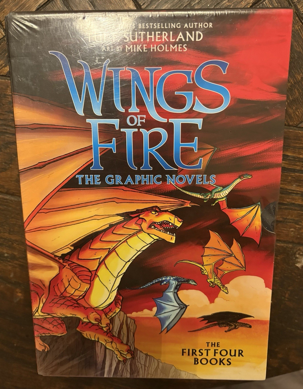 Wings of Fire #1-#4: A Graphic Novel Box Set (Wings of Fire Graphic Novels #…