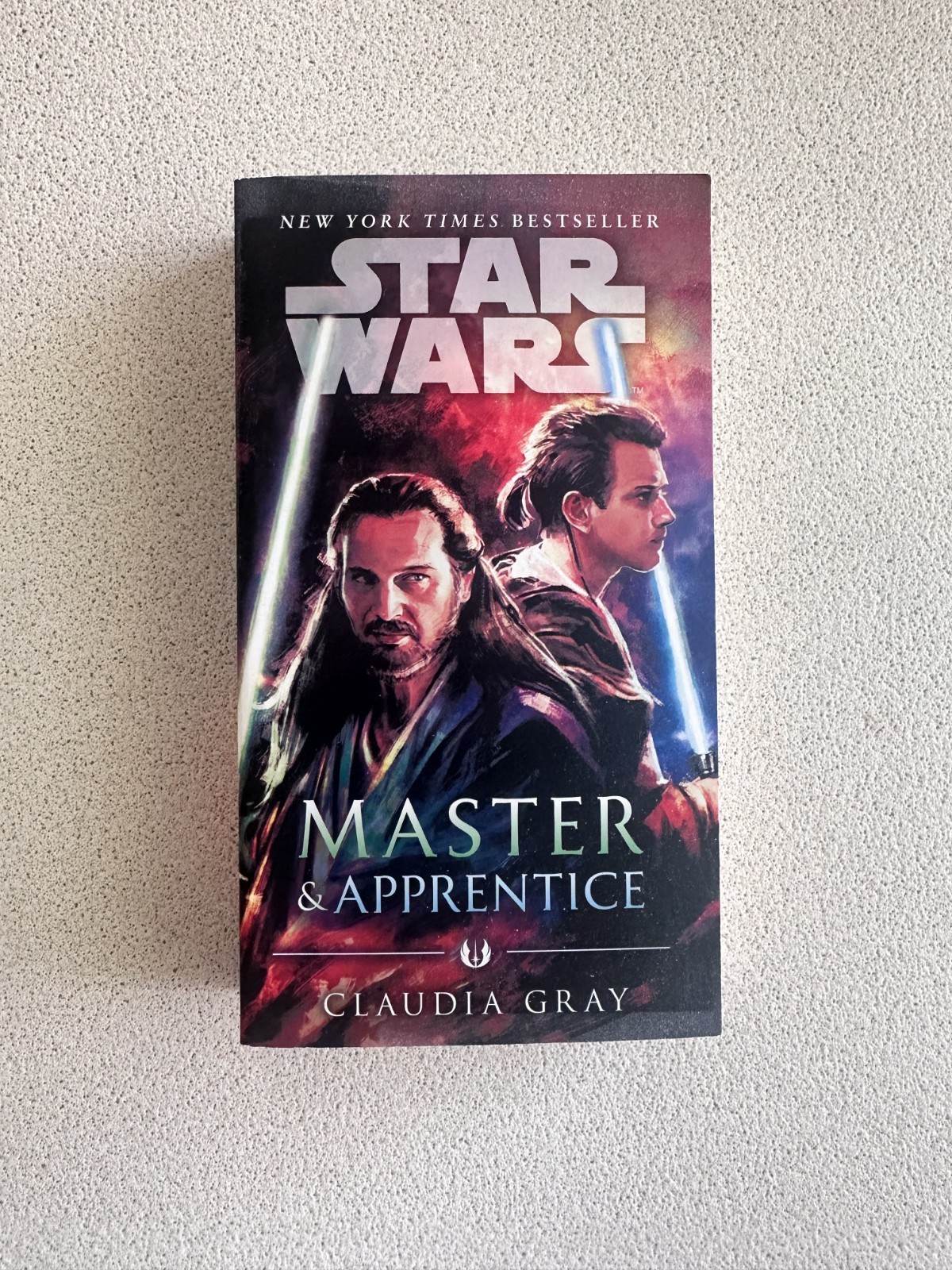 Star Wars: Master and Apprentice. Paperback by Claudia Gray.