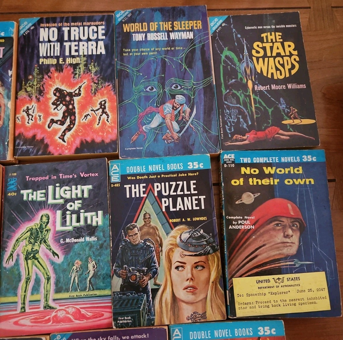 Lot 1950’s/60’s Ace Double Novels, Sci-Fi. M. Leinster/Van Vogt/P.Anderson/other