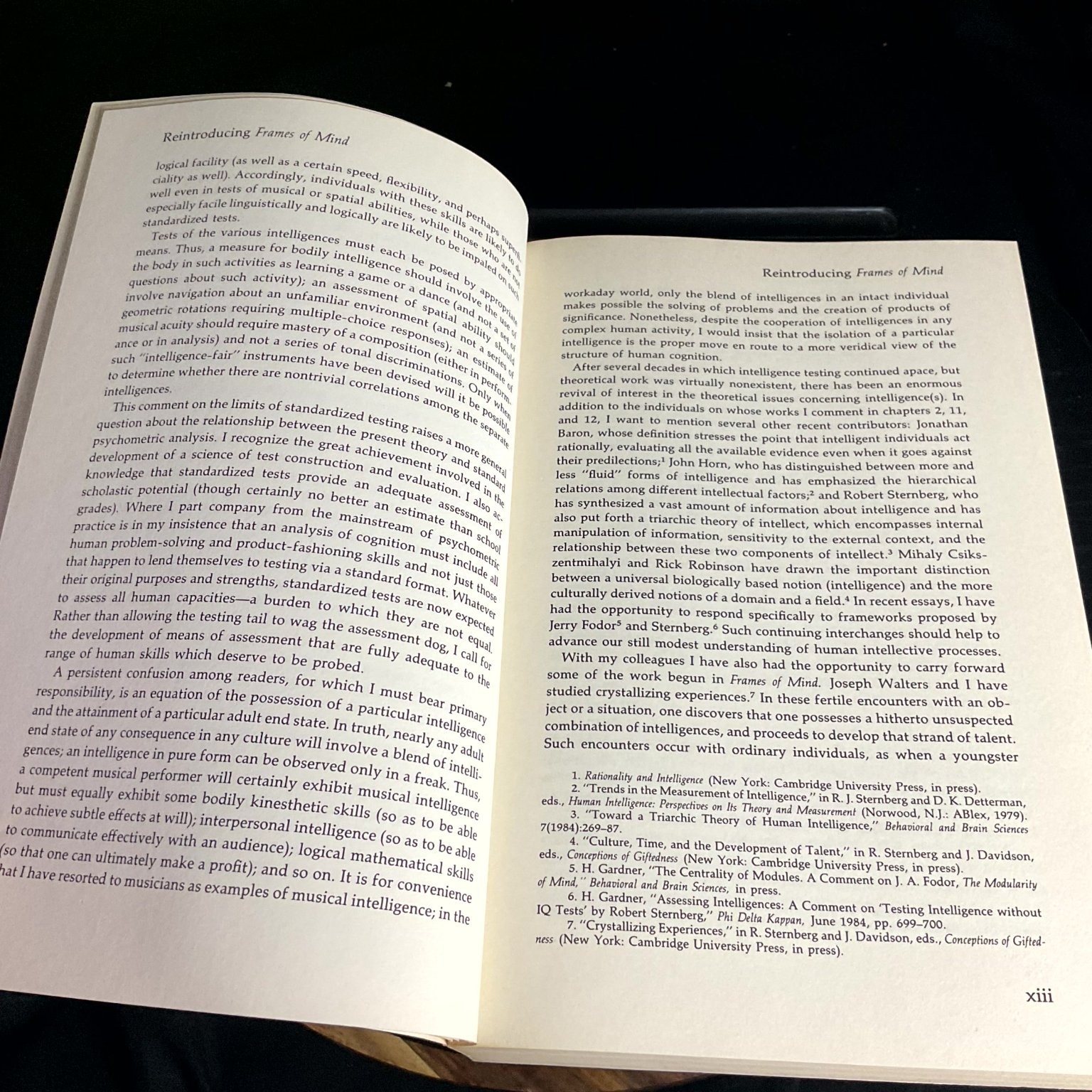 Frames of Mind Howard Gardner 1985 Paperback Edition Psychology