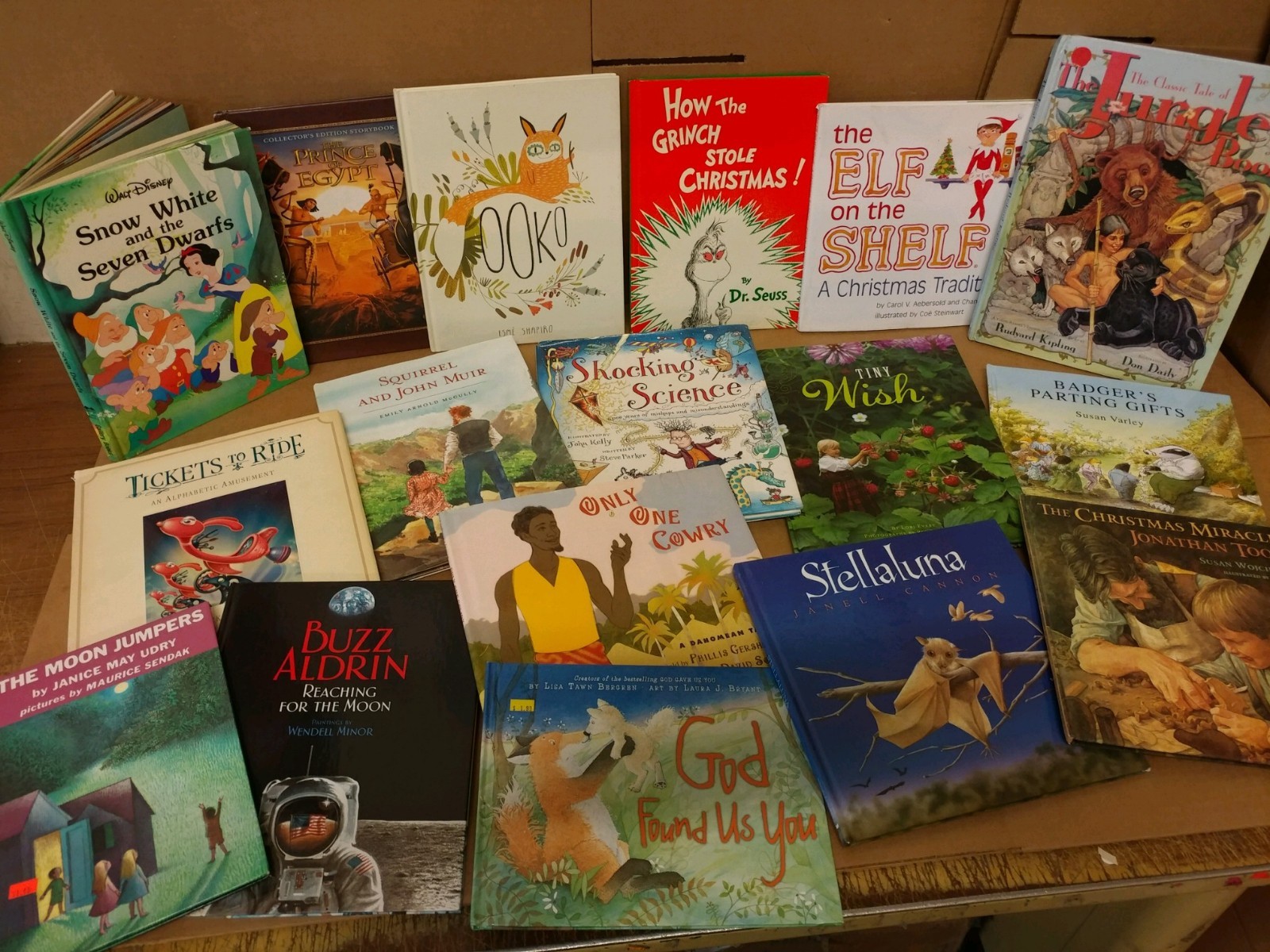 Lot of 10 Childrens Kid Reading Story Time Kids BOOKS RANDOM MIX DayCare Toddler
