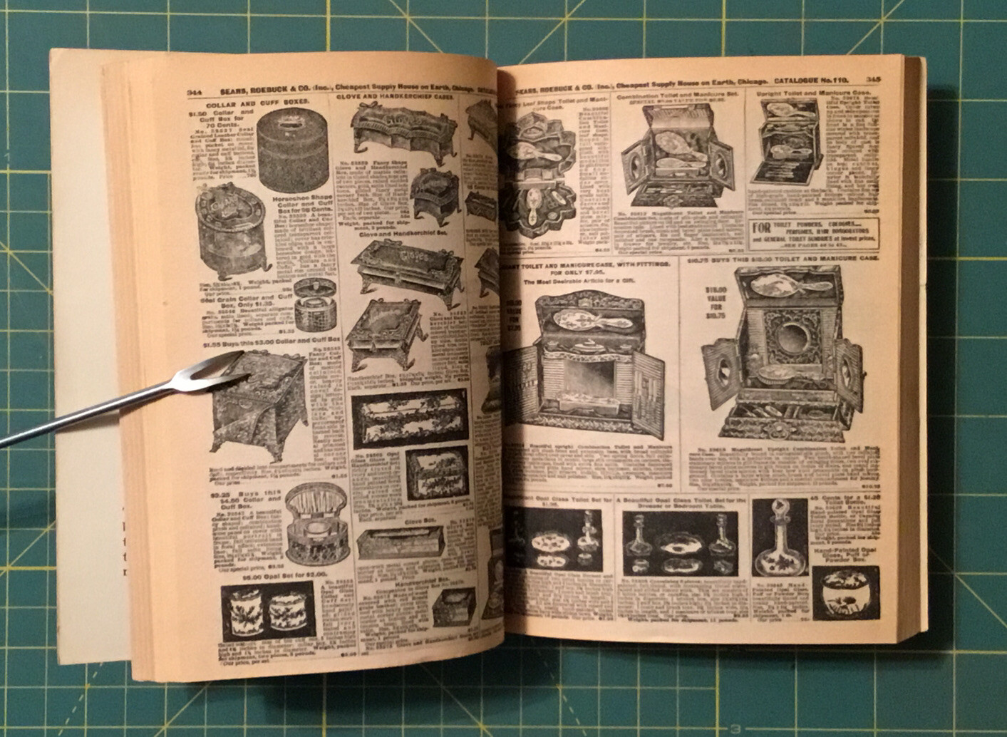 1900 FALL SEARS ROEBUCK BOOK, 1970 Copyright, Near Perfect! 1120 pages? COPY