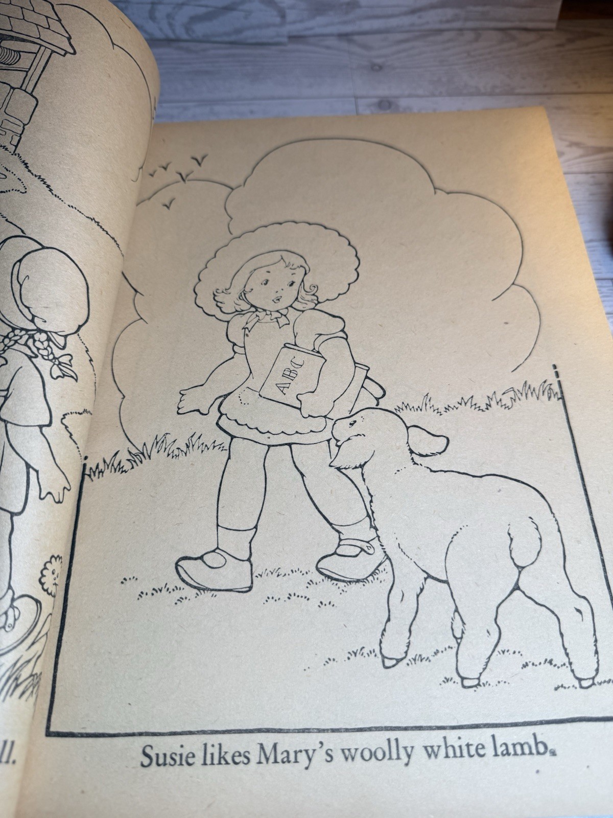 Topper Paint Book. Whitman Publishing. 1942. Children’s Coloring Book. Unused