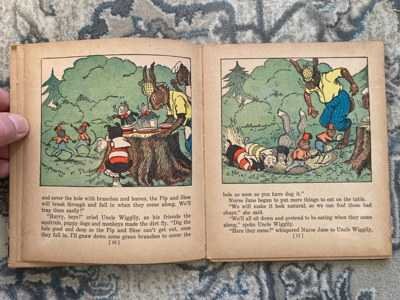 VTG UNCLE WIGGLY GOES CAMPING BOOK HC CHILDRENS ANTIQUE DYI SCRAPBOOKING SWEATY
