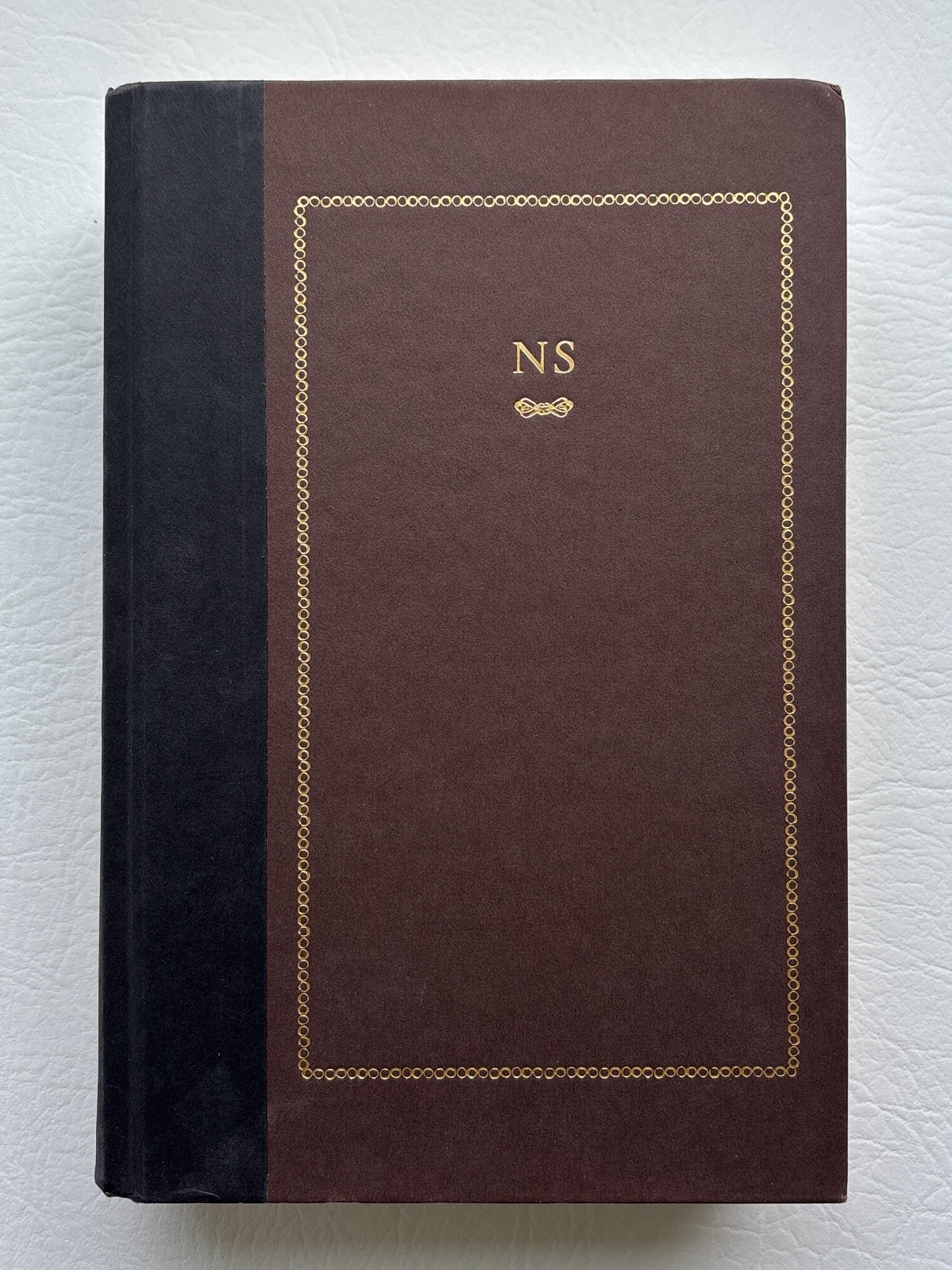 Anathem Neal Stephenson 1st Edition 2nd Printing Hardcover 2008