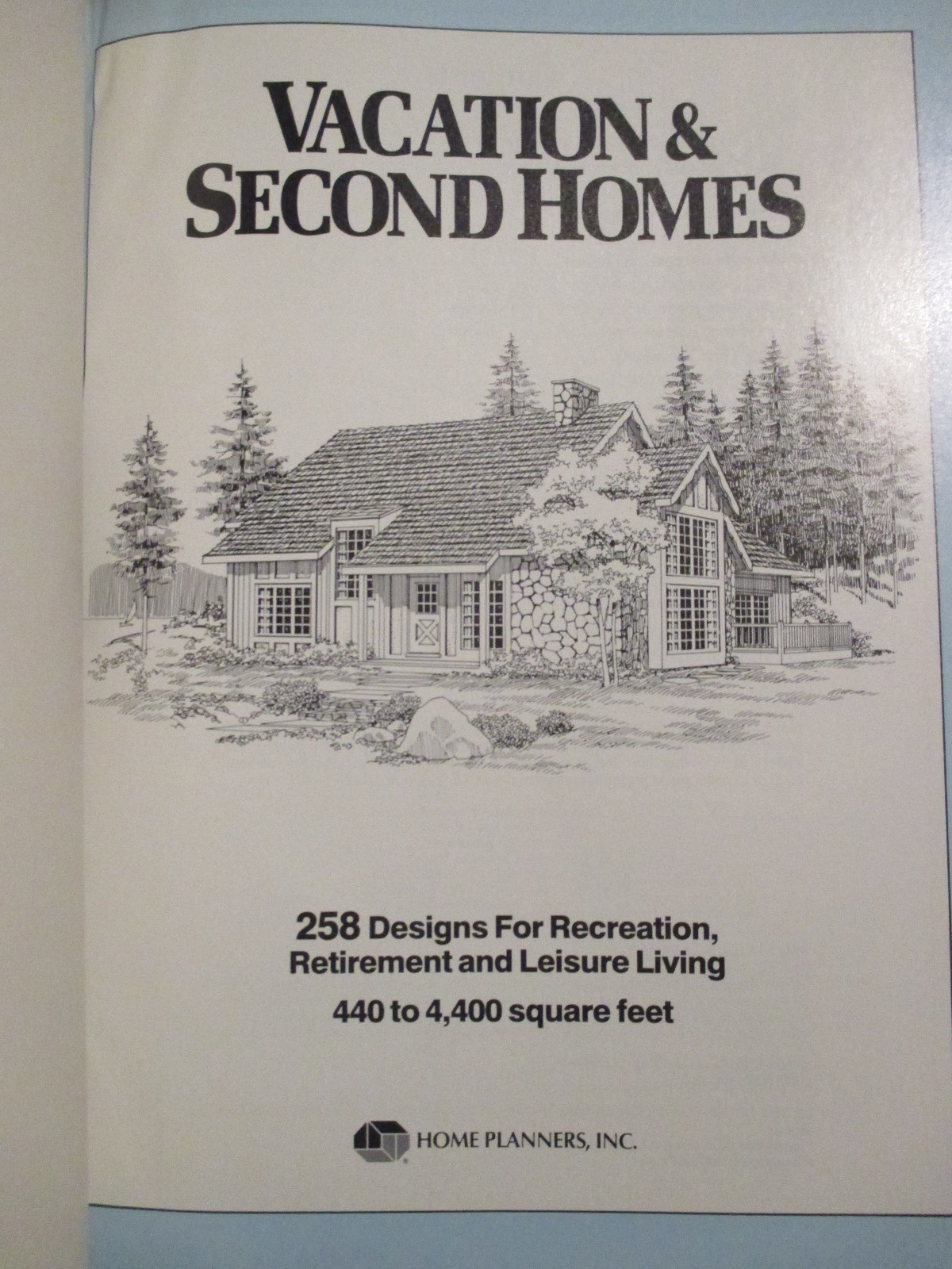 1991 Home Planners VACATION & SECOND HOMES plan book 258 designs Architecture