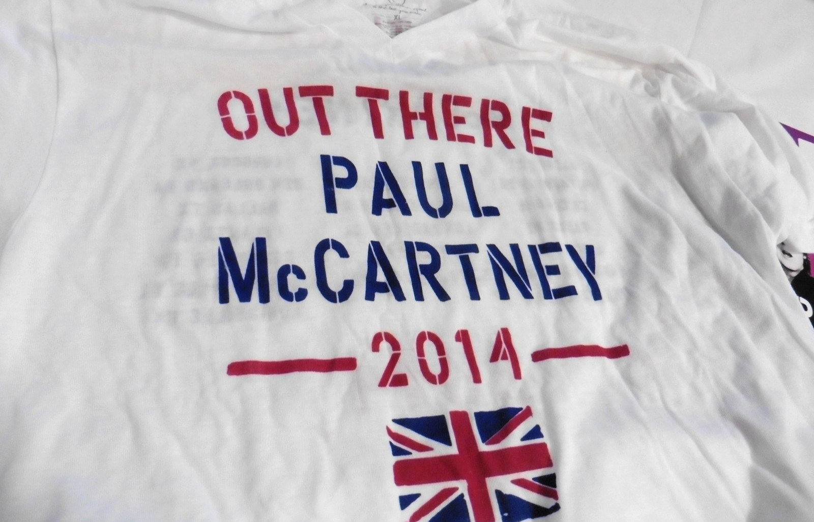 Paul McCartney “Out There” 2014 tour program w/ 3-D glasses & New T-Shirt XL