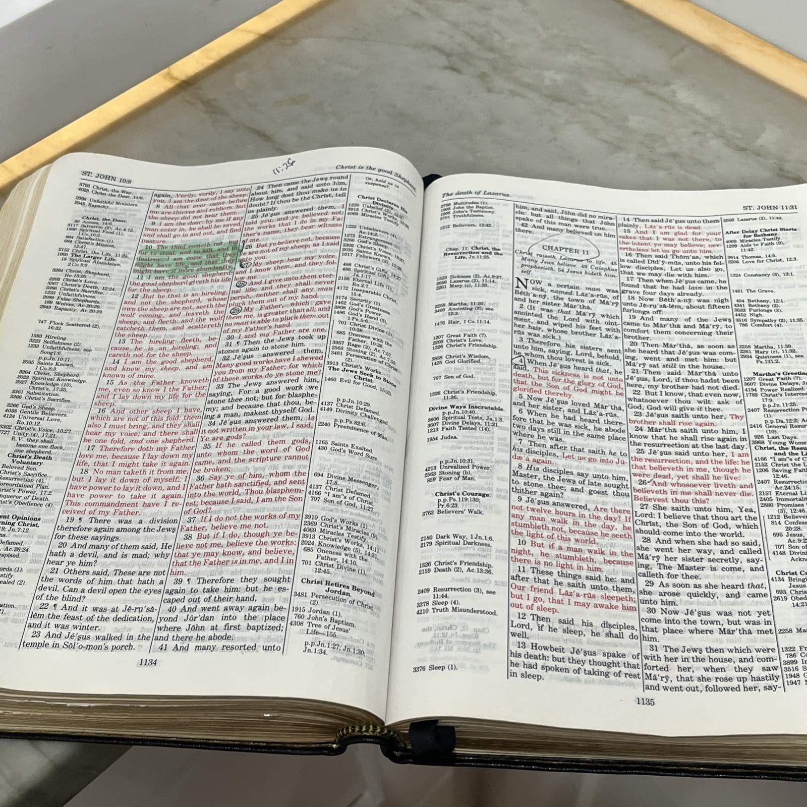 Thompson Chain-Reference Study Bible KJV Genuine Leather Smyth Sewn Red 1997