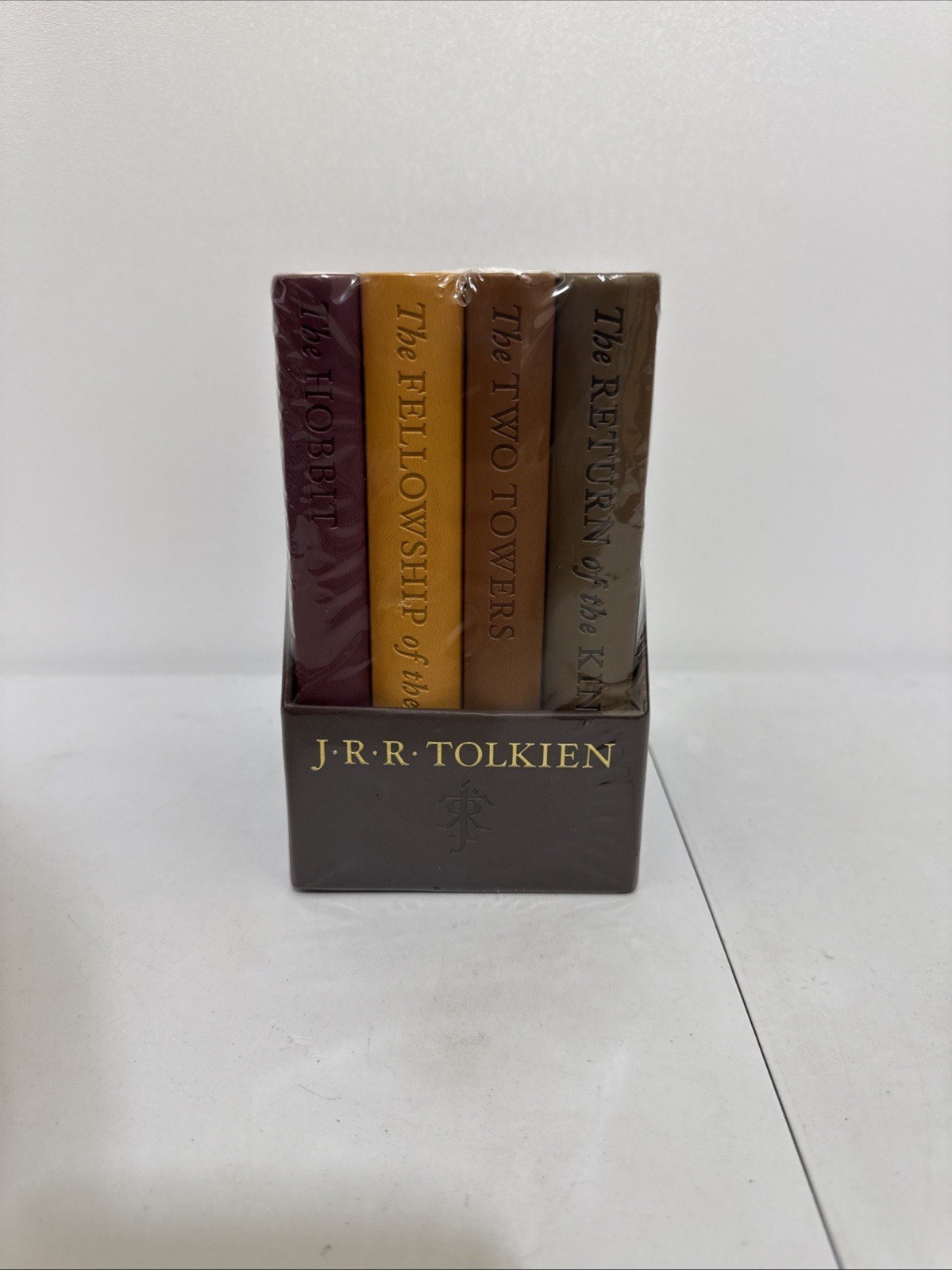 Hobbit and the Lord of the Rings: Deluxe Pocket Boxed Set by J. R. R. Tolkien