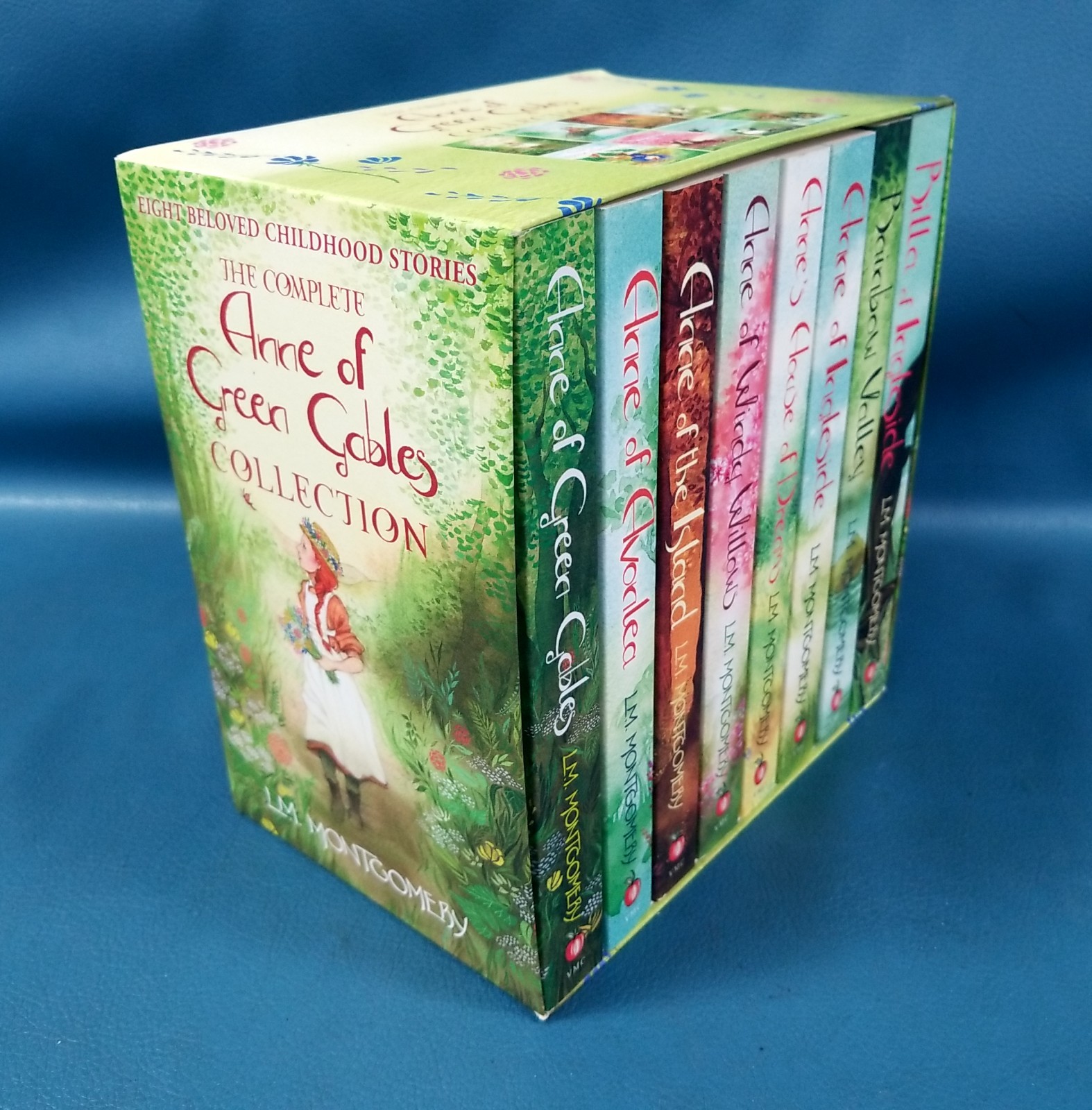 Softcover ANNE of Green Gables Collection Complete Set of 8 Books