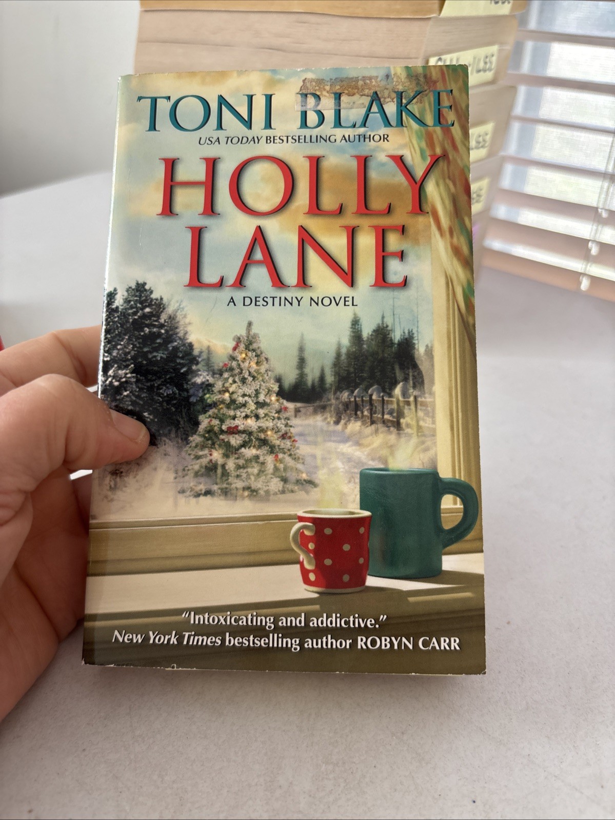 Lot of 10 – Christmas Romance & General Fiction – Mixed Authors – Free Shipping