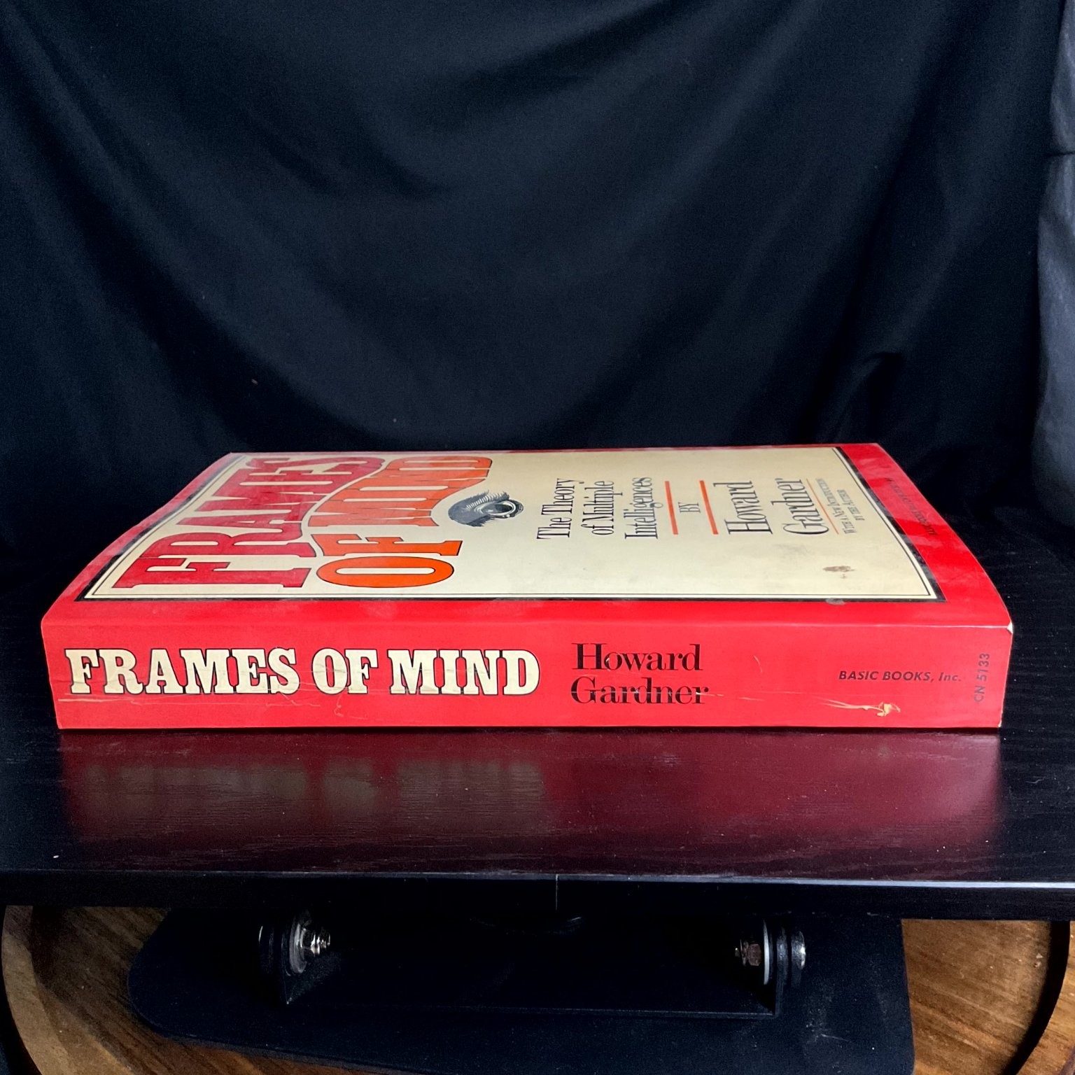 Frames of Mind Howard Gardner 1985 Paperback Edition Psychology