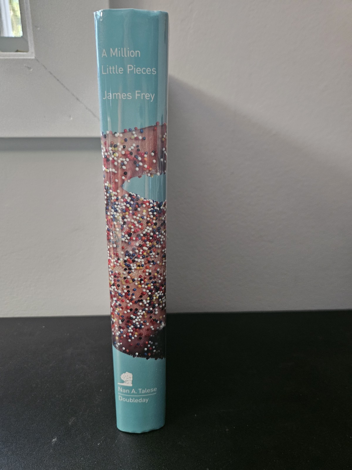 James FREY, A MILLION LITTLE PIECES, *SIGNED*, 1ST EDITION, 1ST PRINTING, 2003