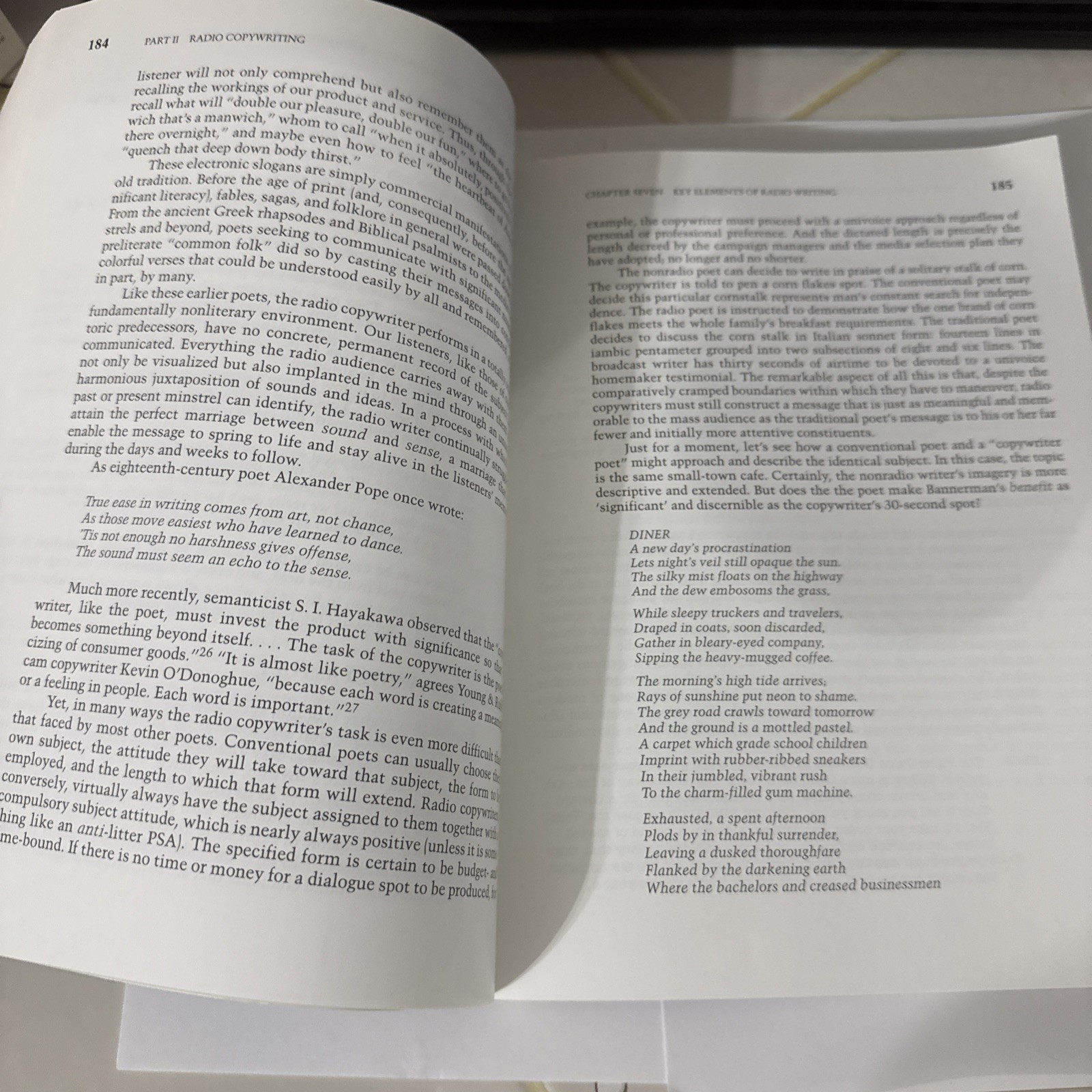 BROADCAST/CABLE COPYWRITING (7TH EDITION) By Peter B. Orlik Excellent Condition
