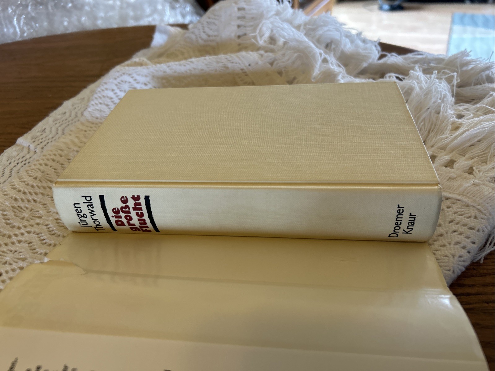 Die Grosse Flucht by Jurgen Thorwald German Hardcover 1979 512 Pages DJ