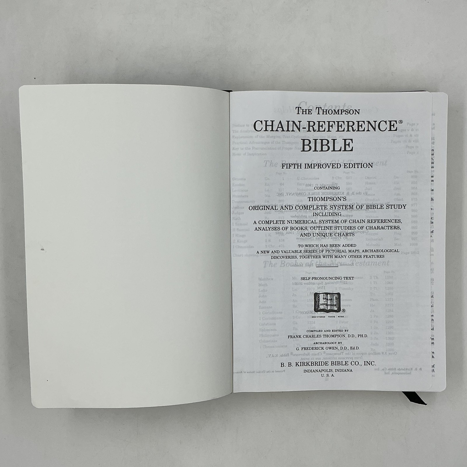 The Thompson Chain-Reference Bible KJV Large Print Fifth 2005 Black Leather