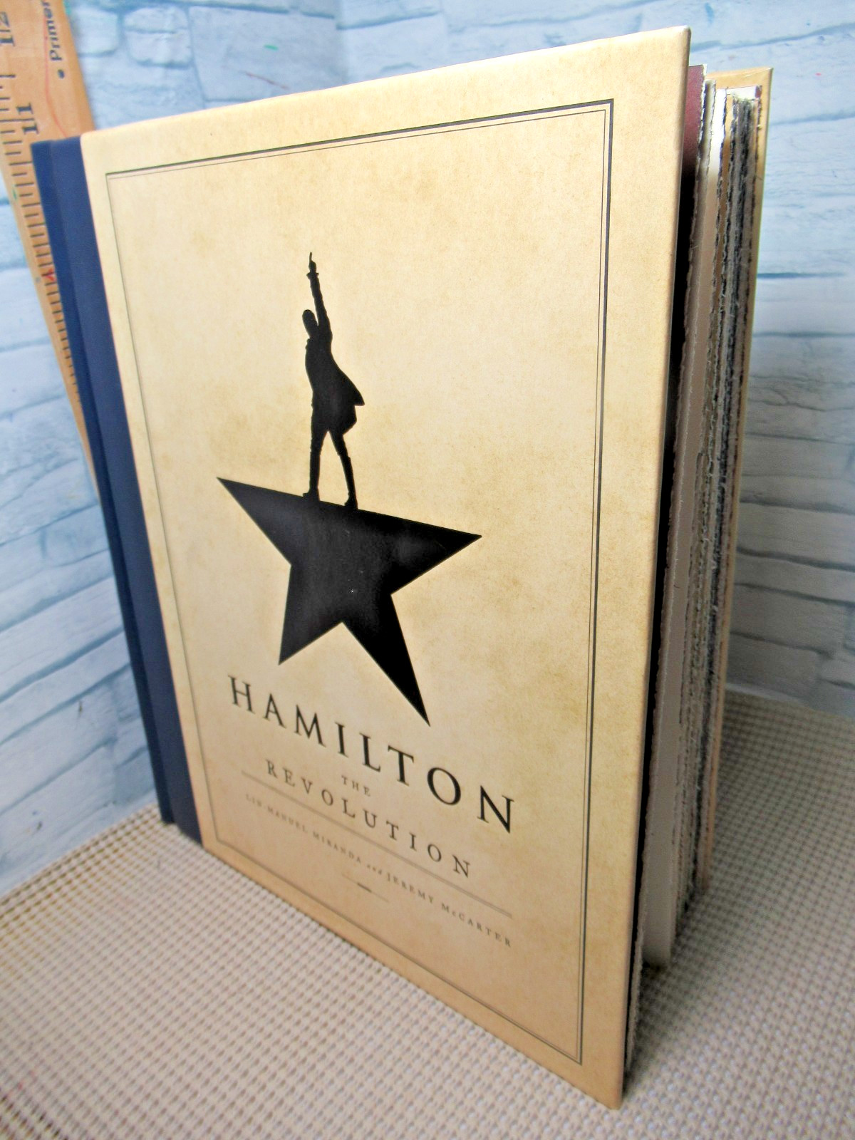 Hamilton: The Revolution / Hardcover /2016 / by Lin-Manuel Miranda