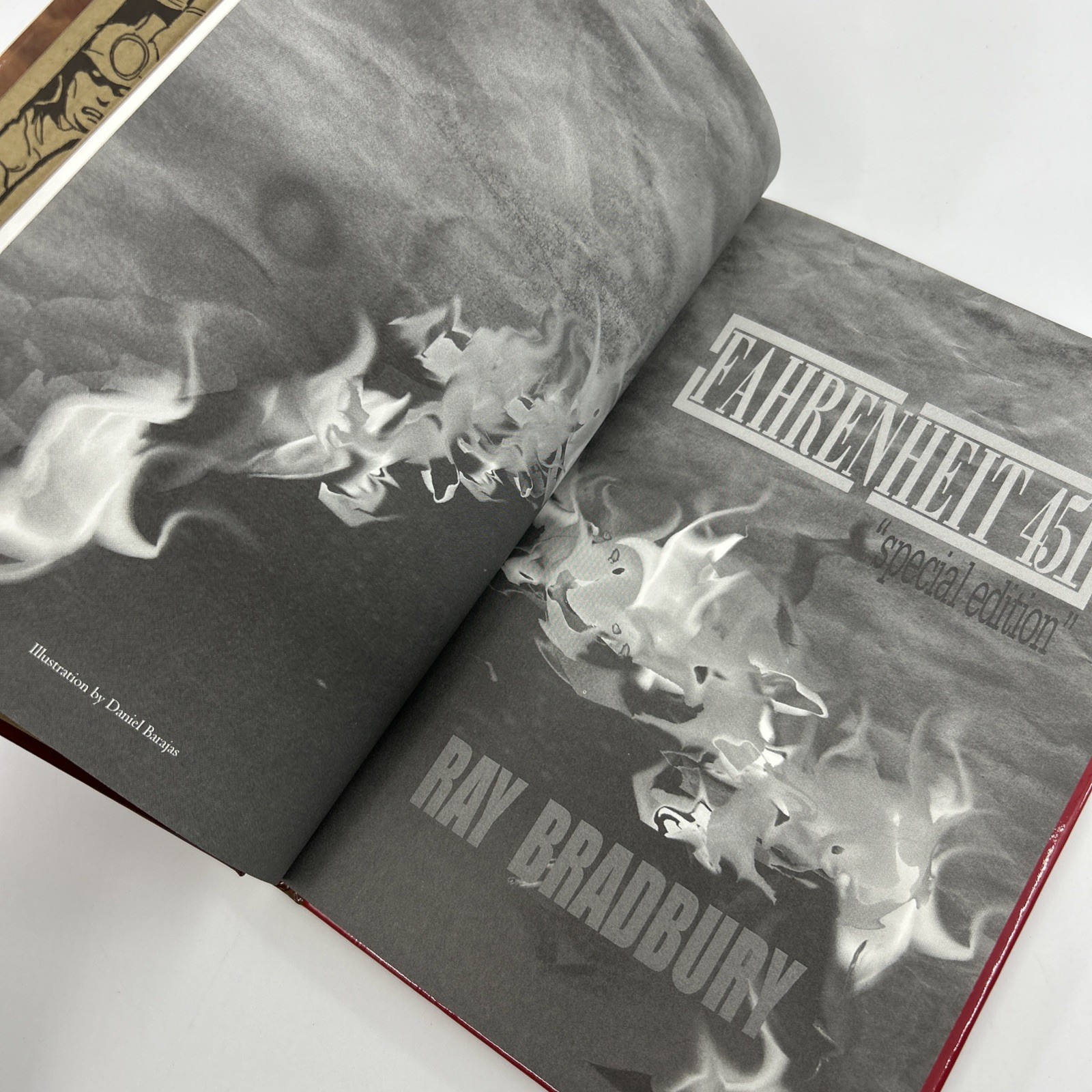 LONG BEACH PUBLIC LIBRARY Fahrenheit 451 Ray Bradbury LIMITED Sci-Fi Dystopia