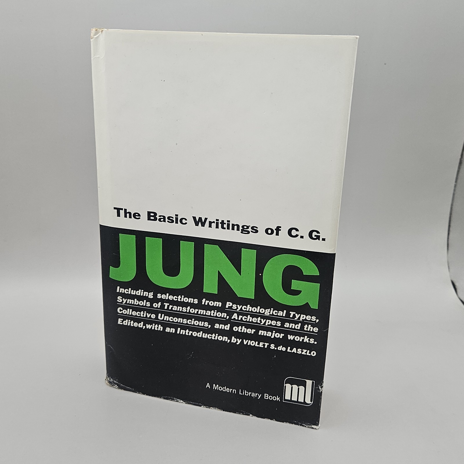 The Basic Writings of C.G. Jung (Modern Library, 300 by Carl G. Jung 1959 HCDJ