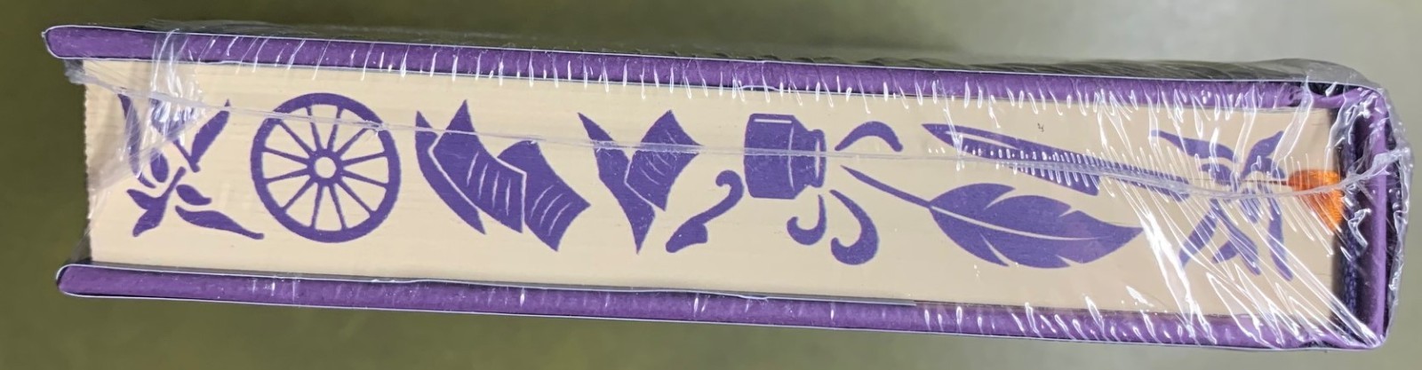 Brigands & Breadknives Signed by Travis Baldree Exclusive Owlcrate Edition