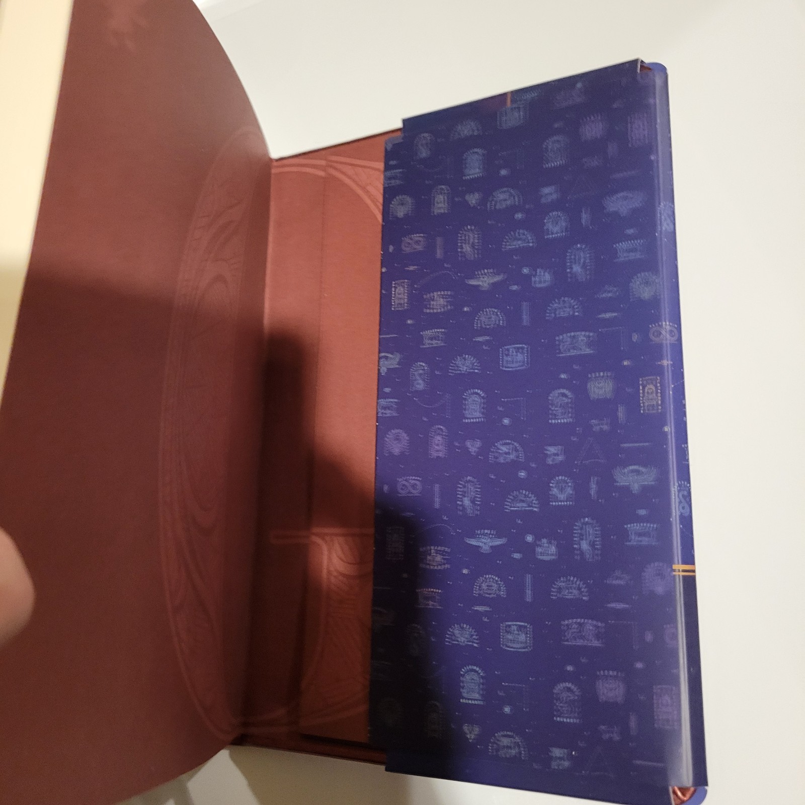 Harry Potter Sculpted Journal: Gryffindor (Hardback) ~ Insight Editions ~ 184 Pg