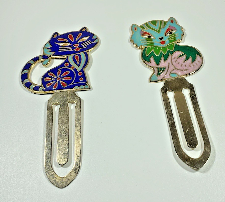Vintage Set 2 Colorful Cat Book Markers 3.25″ Gold Tone Metal Acrylic Art Reader