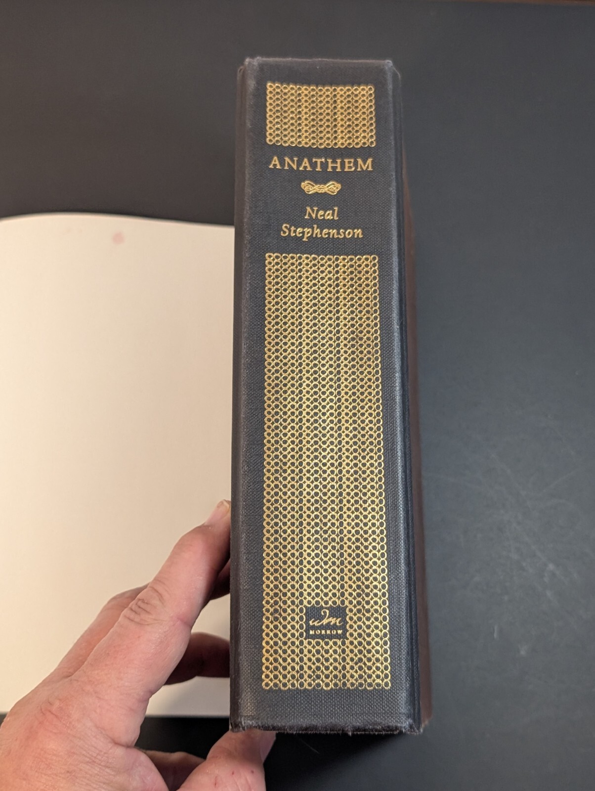 Anathem – Neal Stephenson – First (1st) Edition Harcover – With Dust Jacket VG