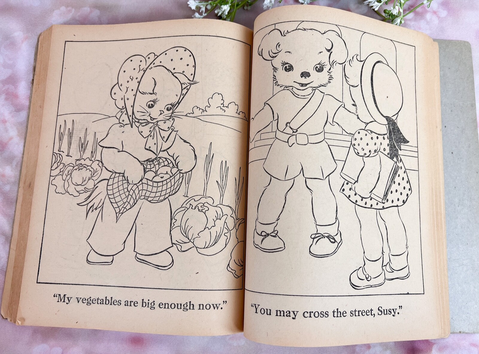 1946 Whitman Publishing BIG BIG PAINT BOOK Children’s Coloring Book *READ*