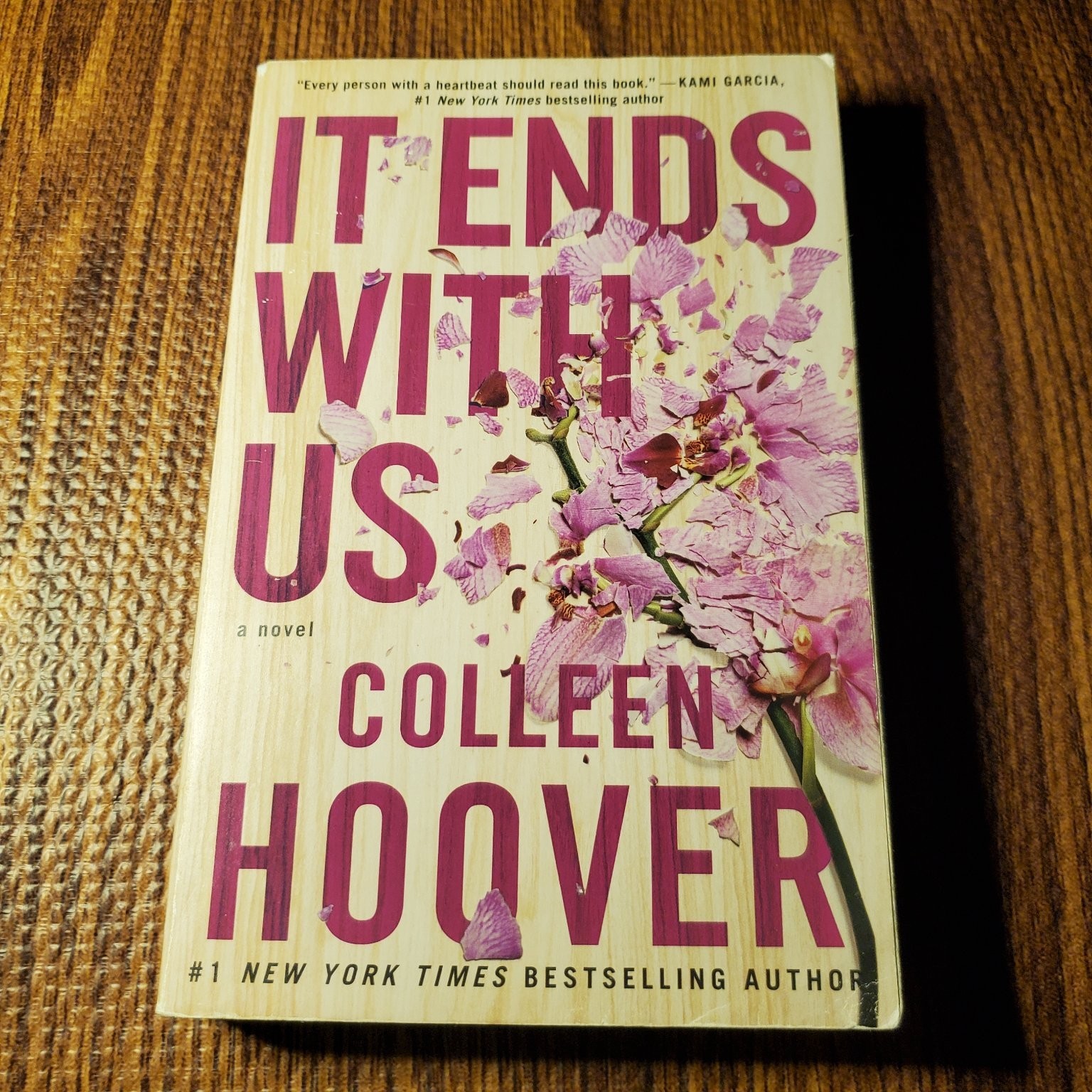 It Ends With Us Colleen Hoover 2016 First Atria Paperback Fiction