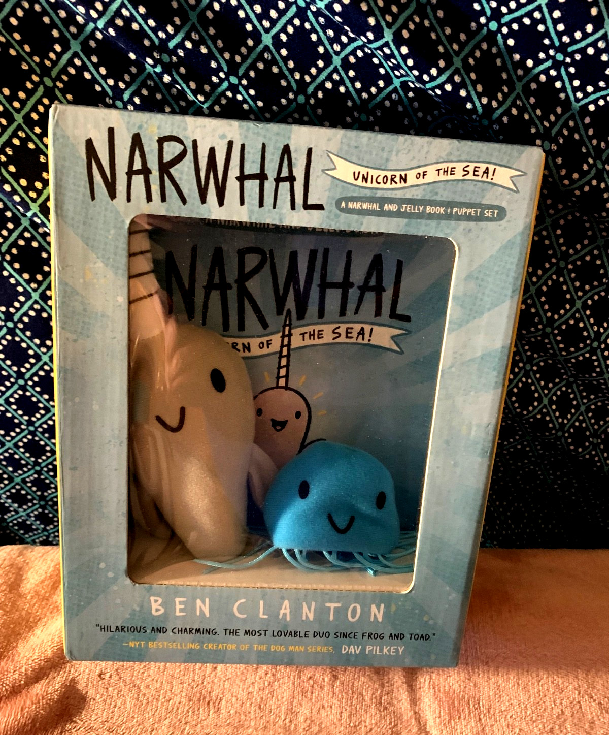**Narwhal & Jelly Book 1~With Plush Puppet Set~By Ben Clanton~New In Box**