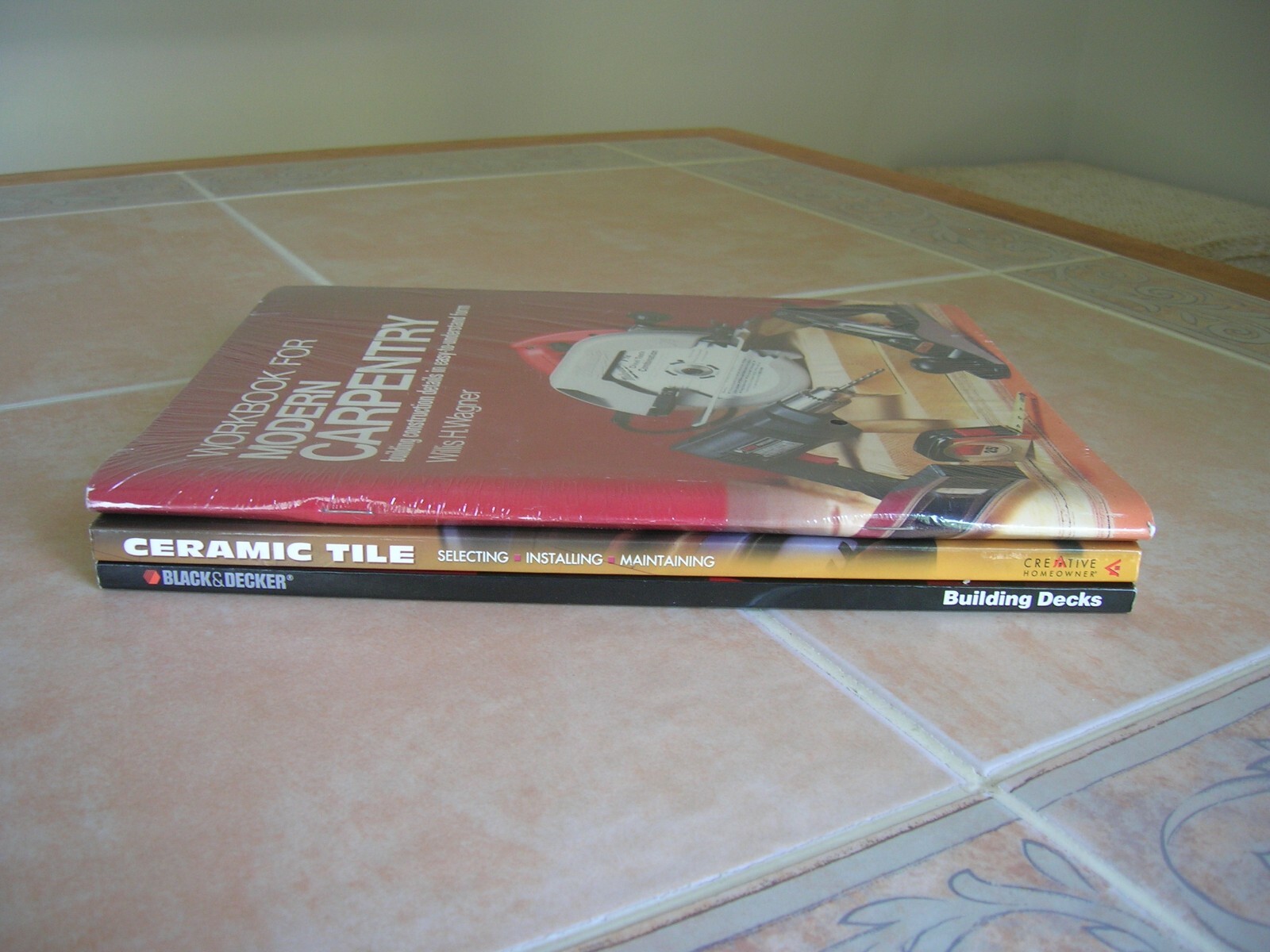 3 DYI books Modern Carpentry Willis Wagner Black & Decker Decks Ceramic Tiling