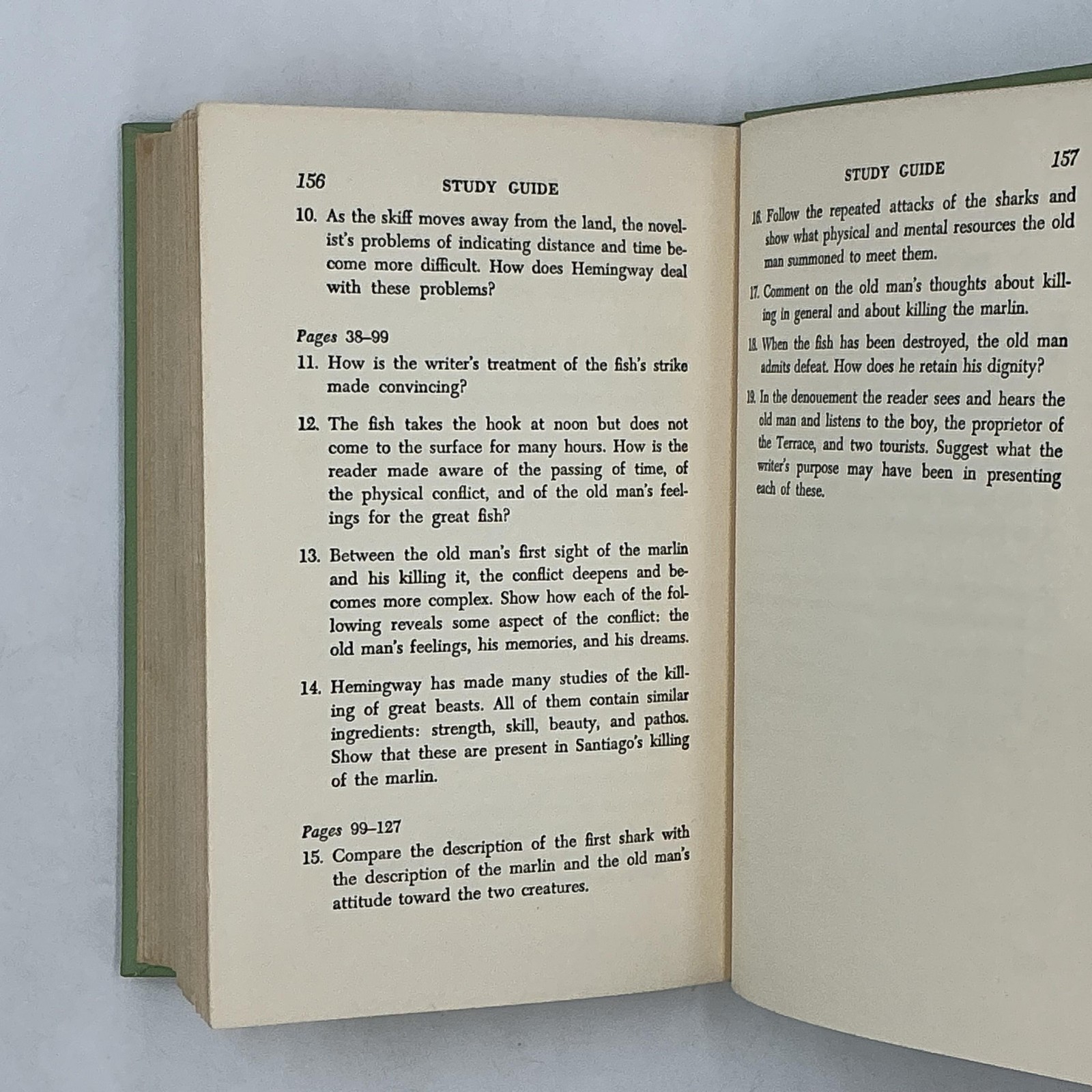 THE OLD MAN AND THE SEA Ernest Hemingway 1952 HC Charles Scribner’s Sons Green
