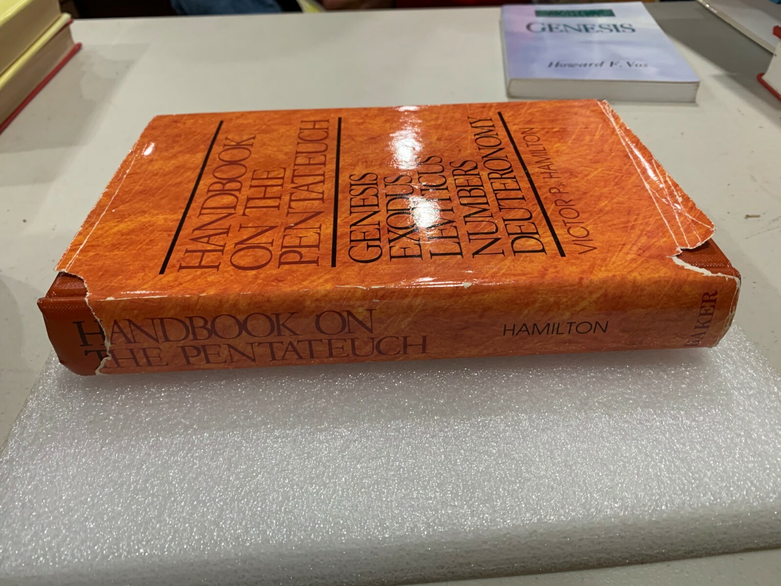 Handbook On The Pentateuch By Victor P. Hamilton HARDCOVER