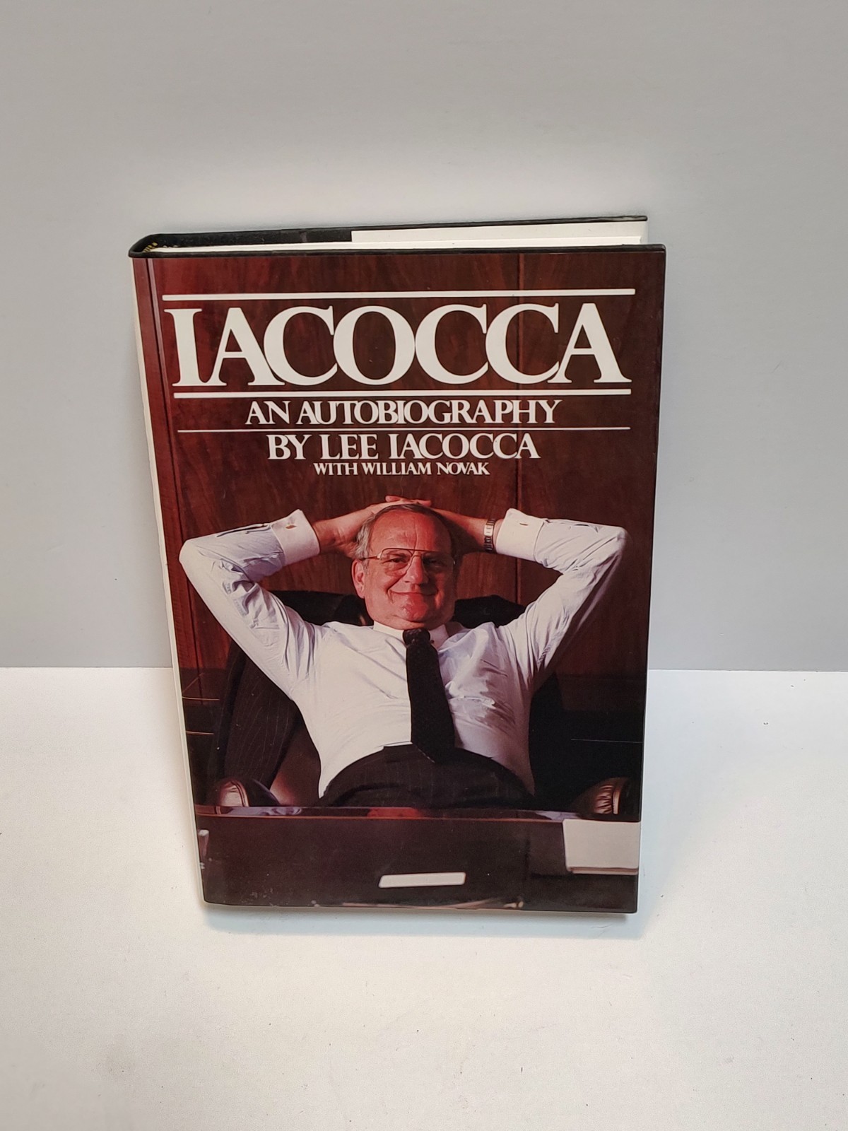Iacocca An Autobiography – Lee Iacocca HC 1984 Dust Jacket