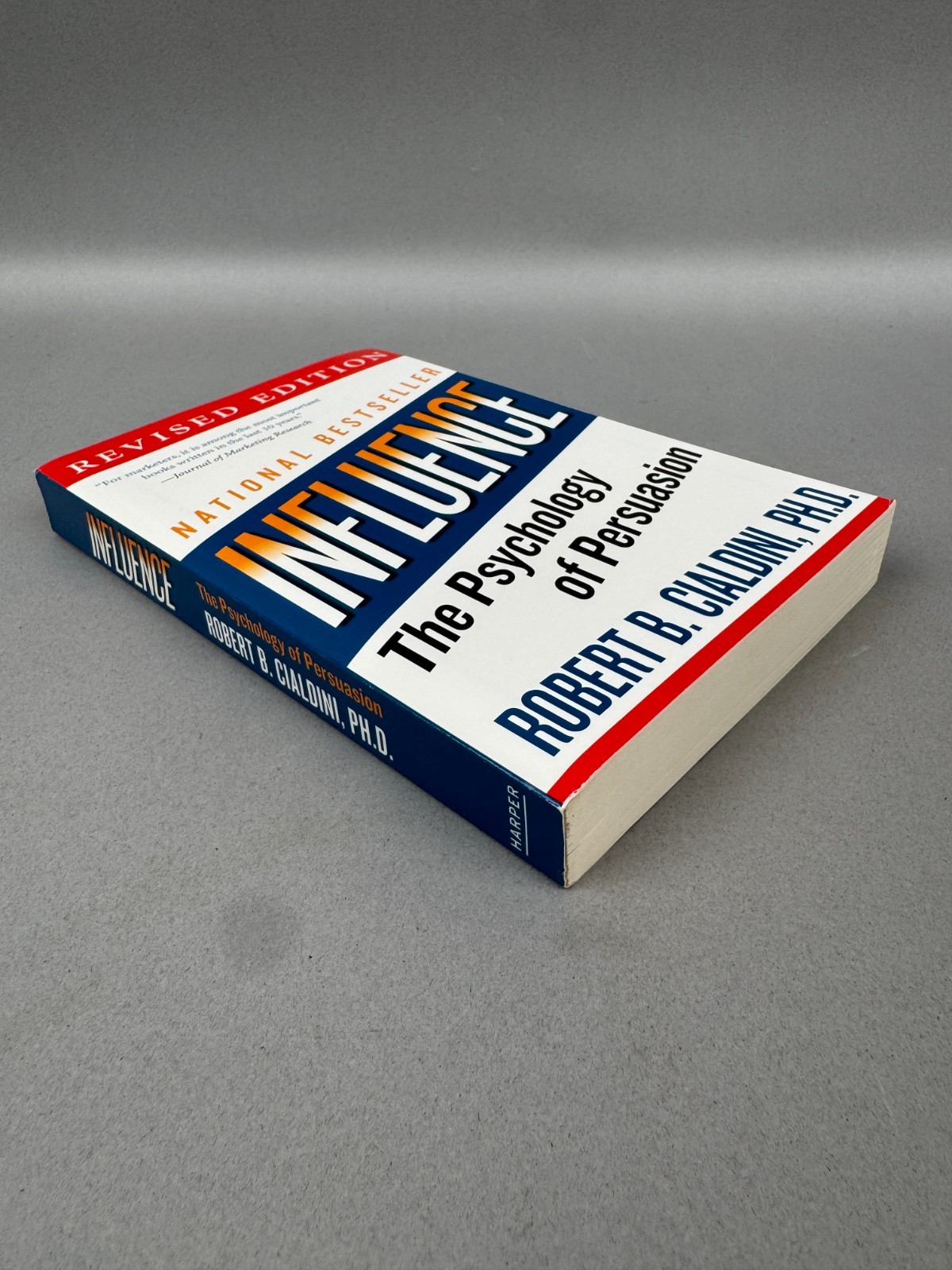 Influence: The Psychology of Persuasion by Robert B. Cialdini 2006 Paperback