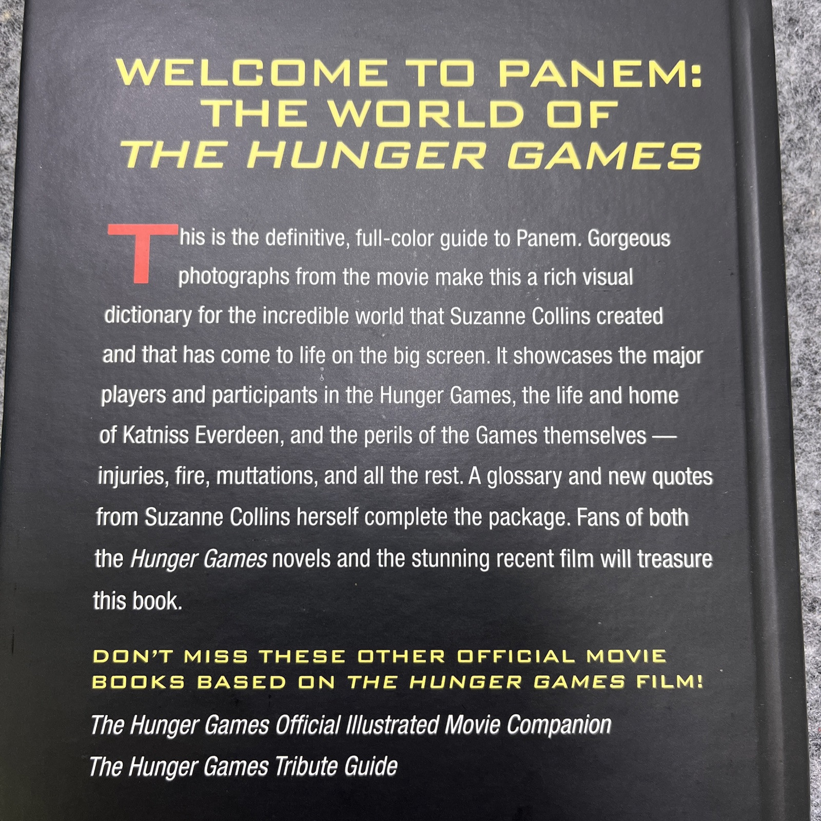 2 The World of the Hunger Games (Hunger Games Trilogy) BRAND NEW 2 Books