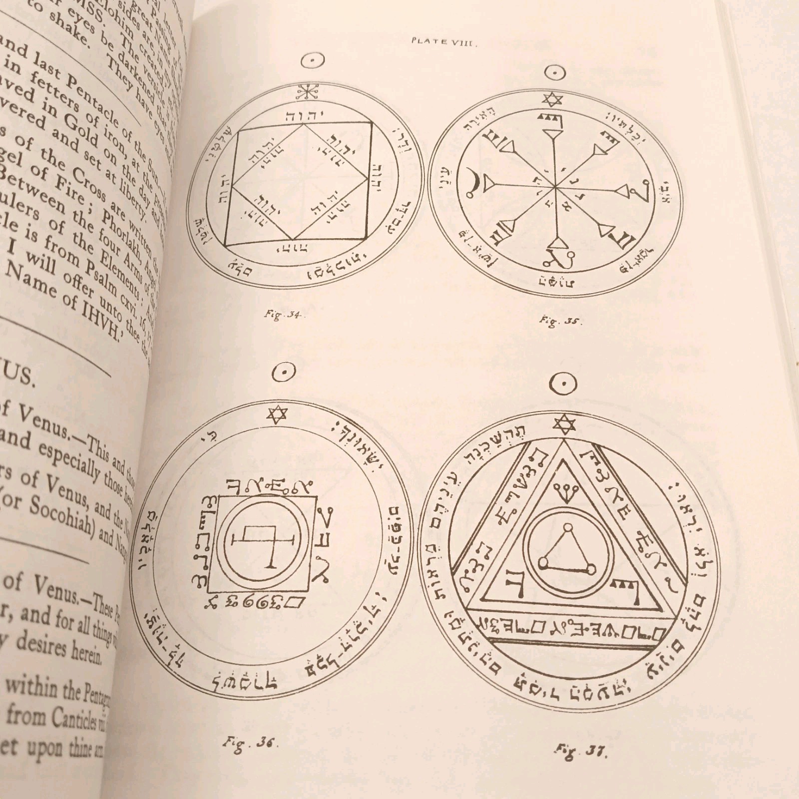 The Key of Solomon the King by S.L. Macgregor Mathers (English) Paperback Book