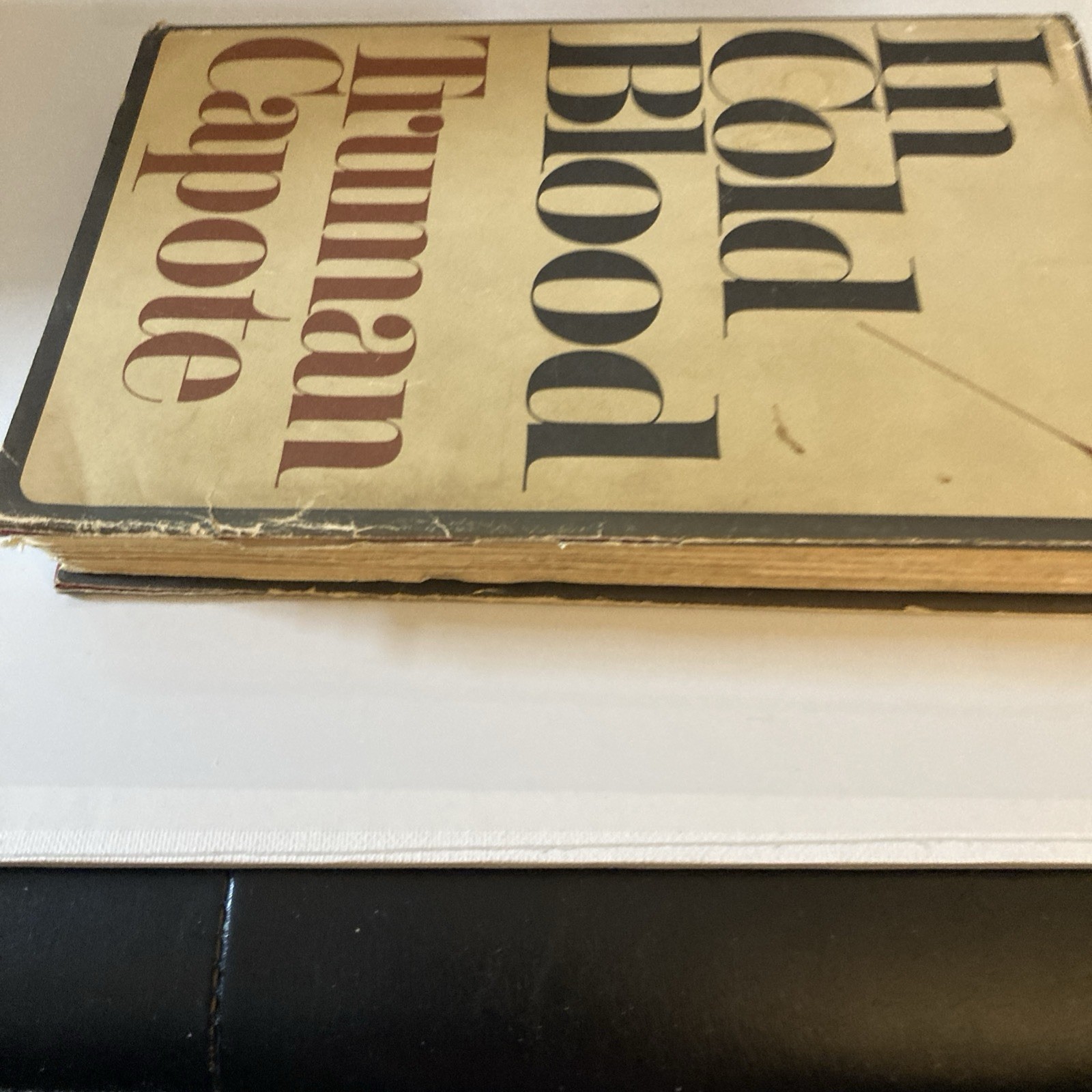 IN COLD BLOOD by TRUMAN CAPOTE – Vintage Book Club Edition HC DJ