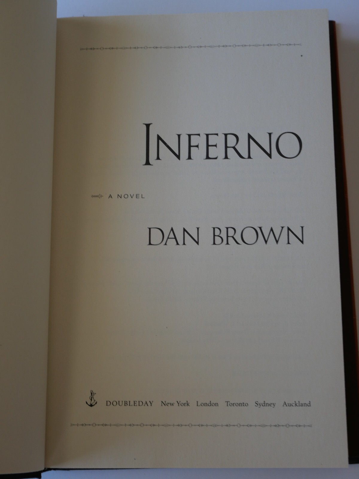 Robert Langdon Ser.: Inferno : A Novel by Dan Brown (2013, Hardcover)